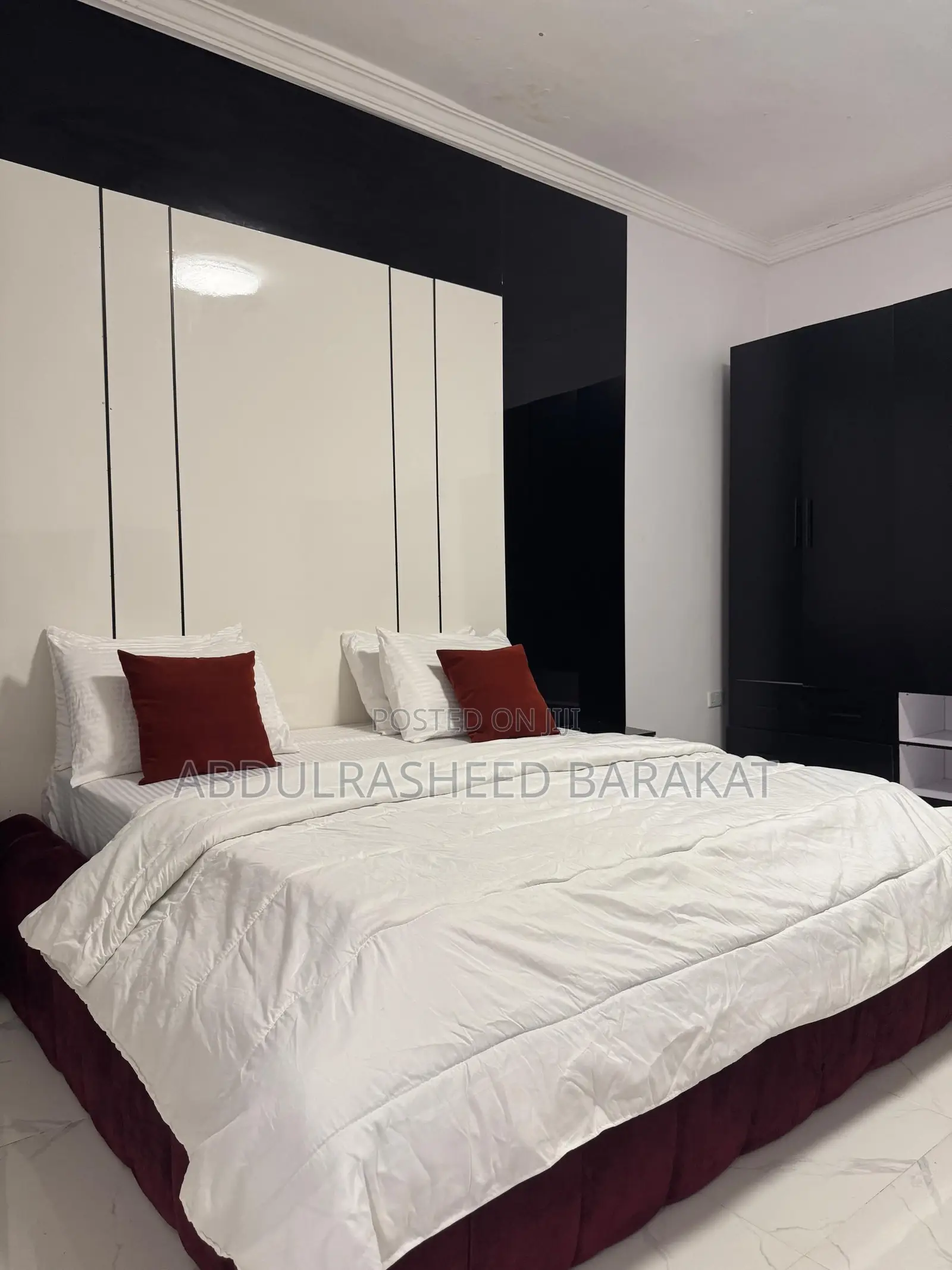 Luxury Two Bedroom Apartment With Private Cinema Snooker Ps5 in Ikate