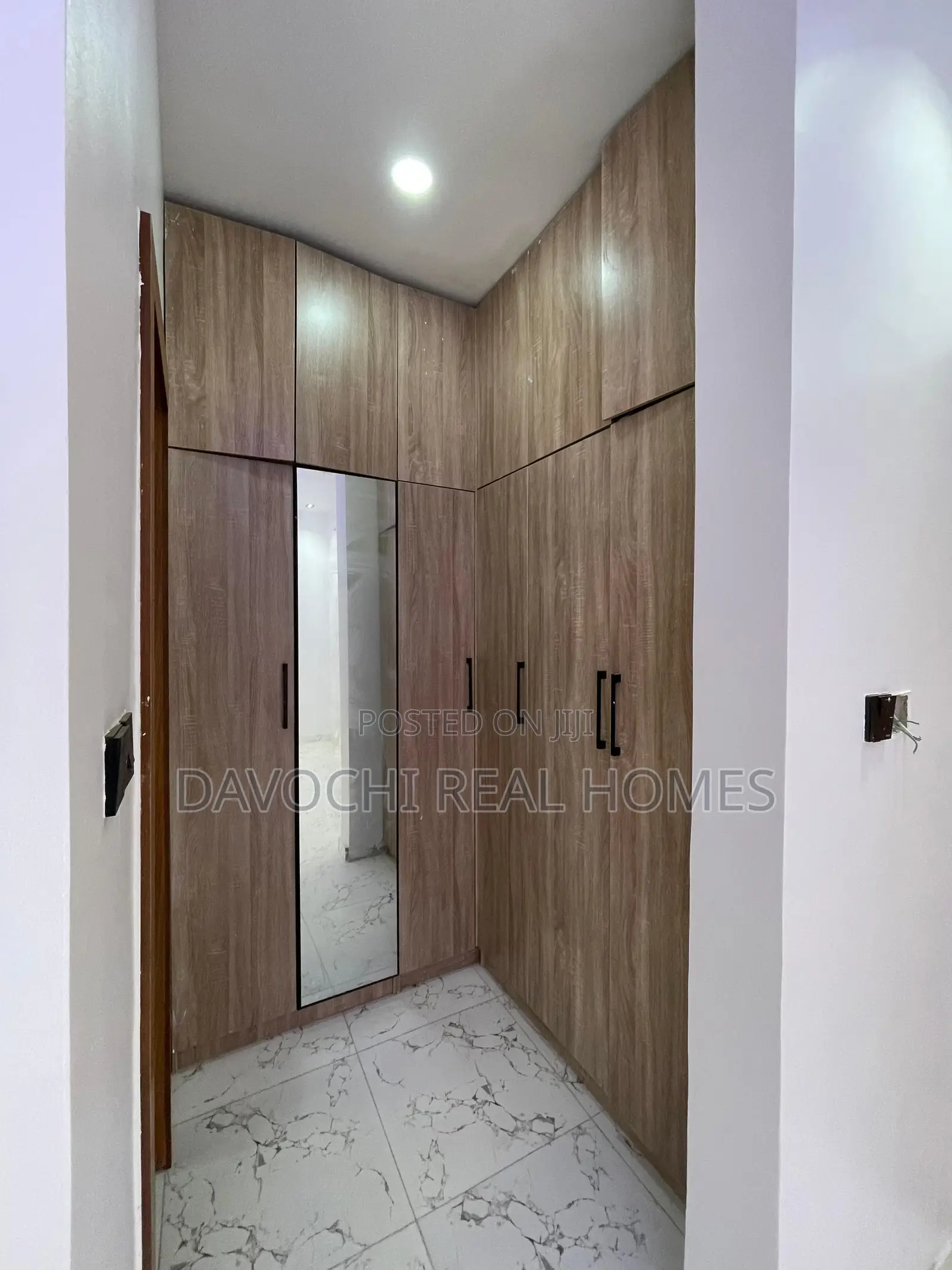 4bdrm Duplex in Orchid Road, Lekki Phase 2 for rent in Lekki Phase 2