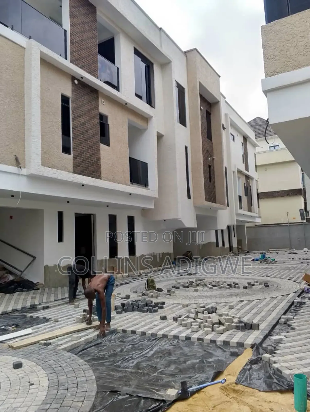 4bdrm Duplex in Lekki for sale in Lekki