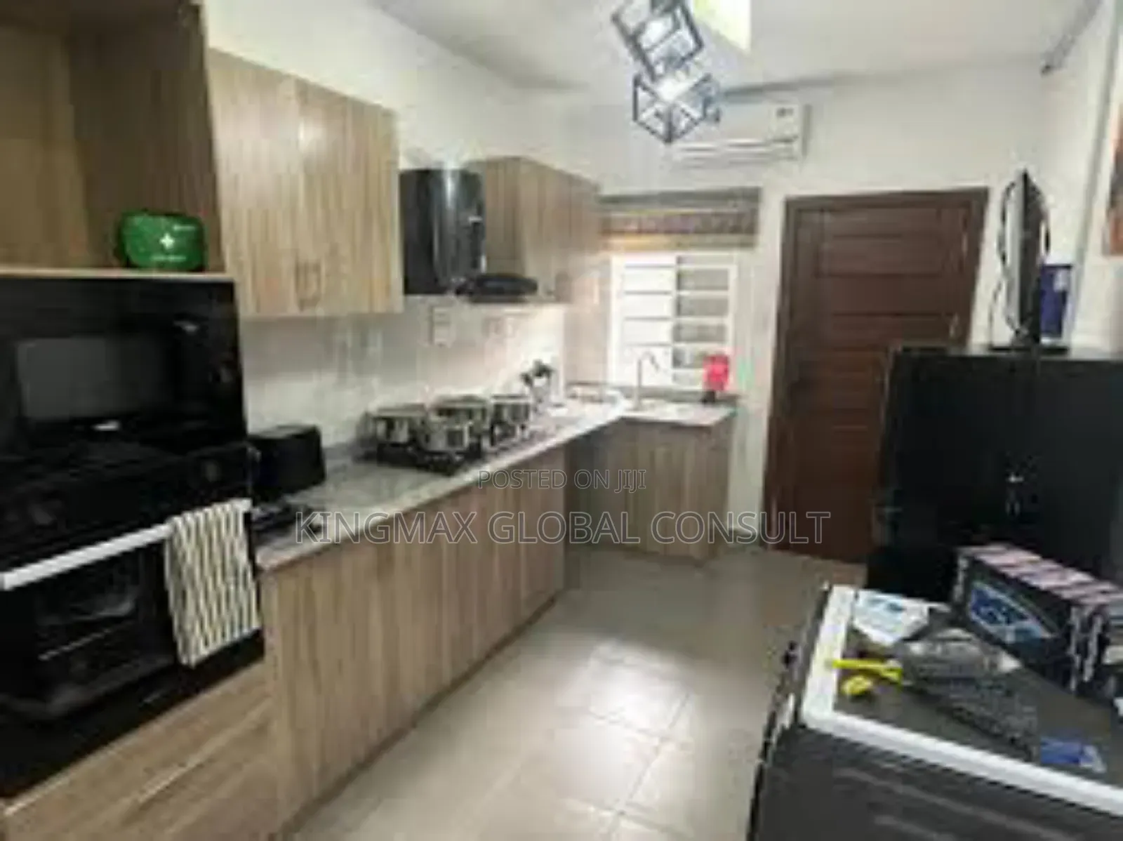 4bdrm Duplex in Life Camp Abuja for sale in Life Camp
