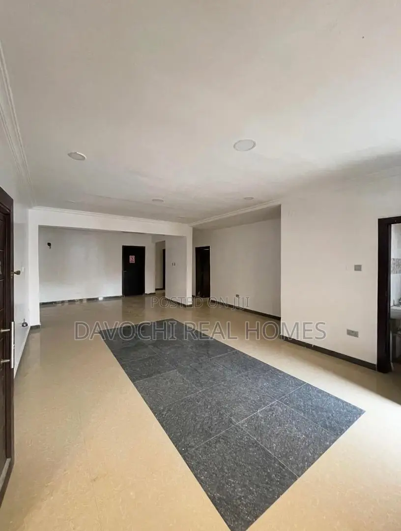 2bdrm Apartment in Ikate Elegushi for rent in Ikate