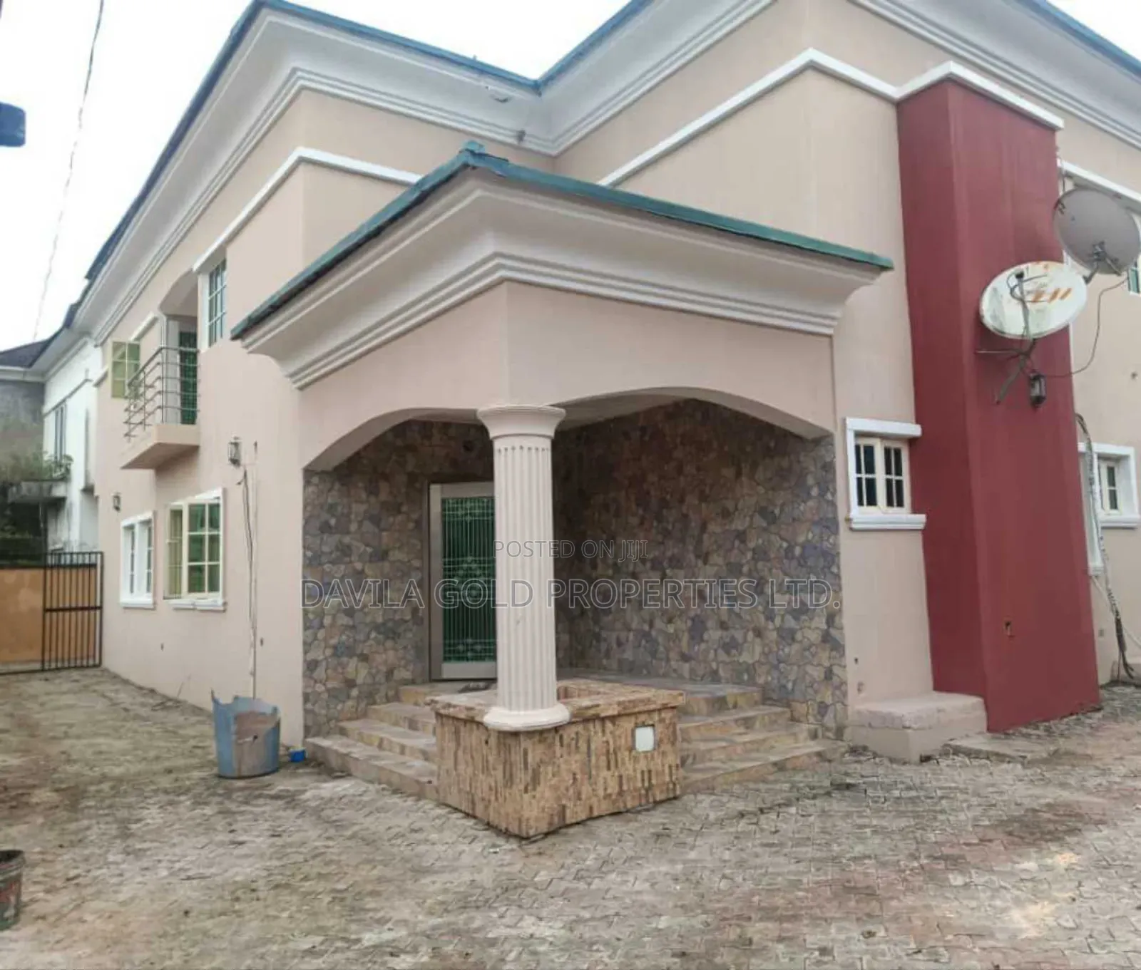 7bdrm Duplex in Benin City for sale in Benin City