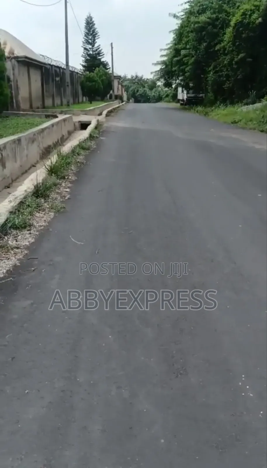 Land for Sale in Golf Club Area, Onireke Gra Ibadan. in Dugbe (Onireke)