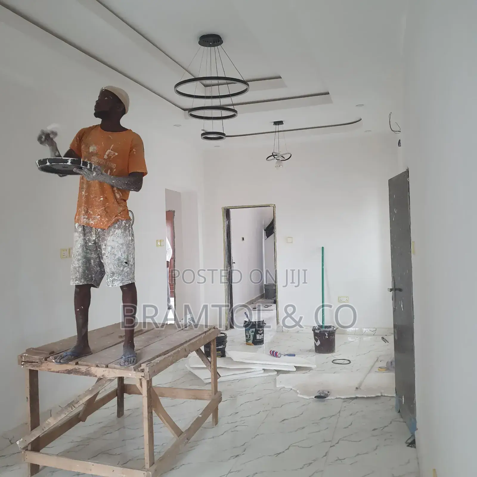 3bdrm Block of Flats in Sabon Lugbe for rent in Sabon Lugbe
