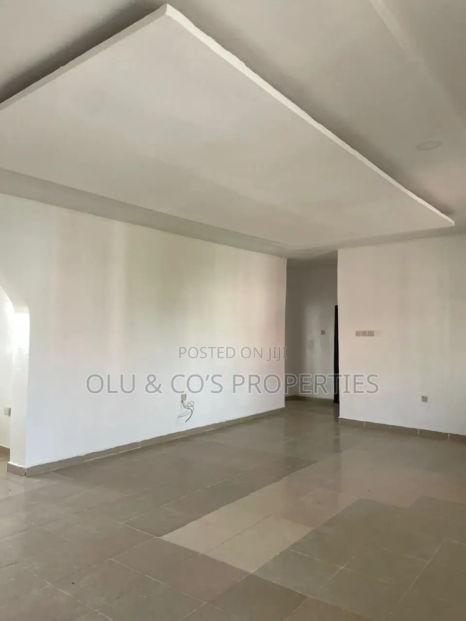 3bdrm Block of Flats in Wuye for rent in Wuye
