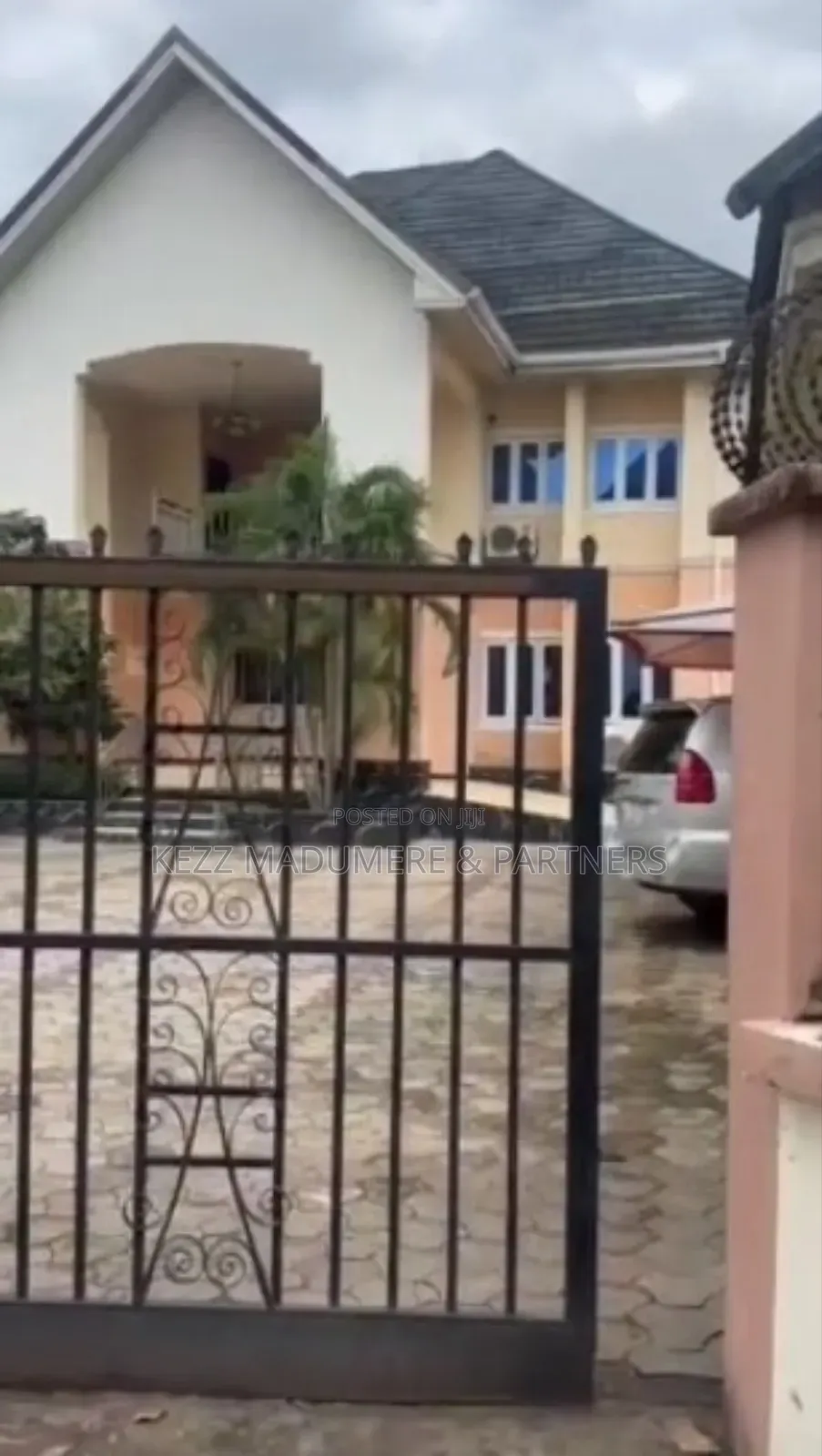 5bdrm Duplex in Udenwa Gardens for sale in Owerri