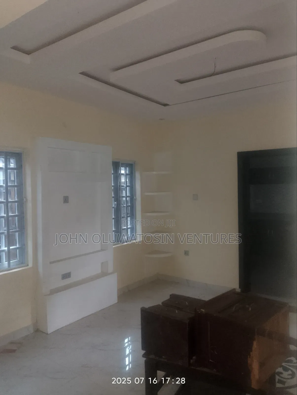 2bdrm Block of Flats in Akala Estate, Akobo for rent in Akobo