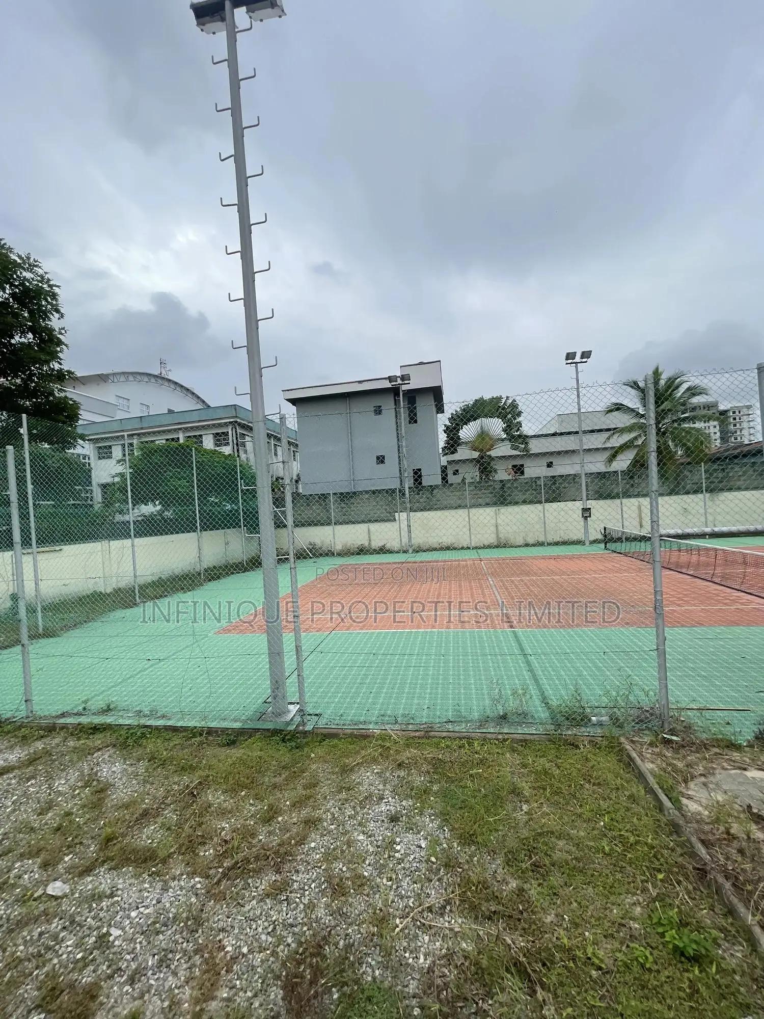 18units of 3bedroom Apartments in Ademola Adetokunbo