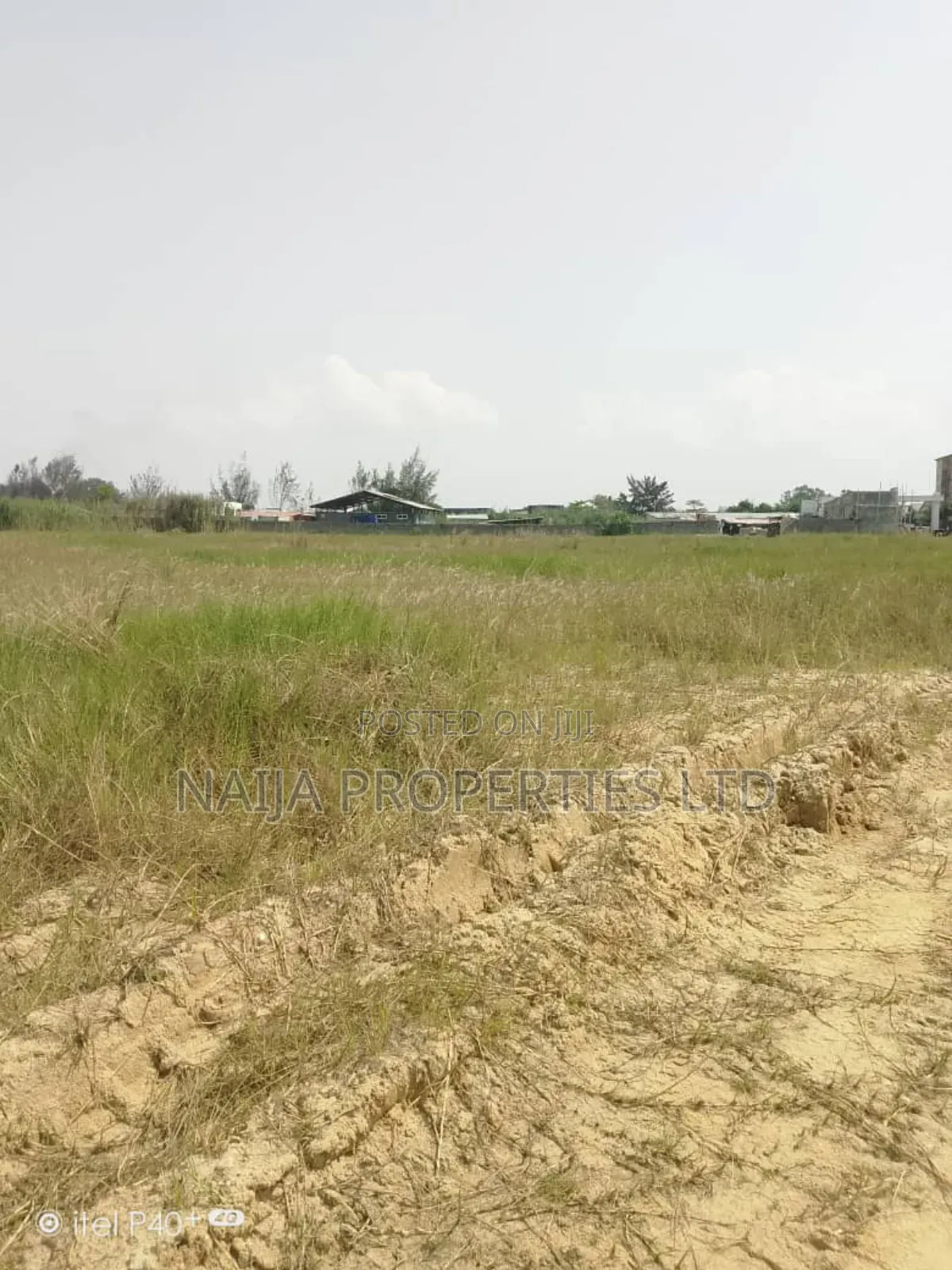 Commercial Land Directly on Chevron Drive, Lekki for Sale in Lekki