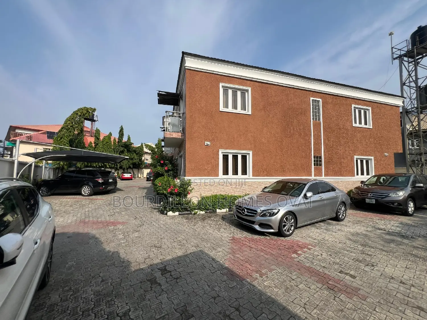 3bdrm Duplex in Lekki Phase 1 for rent in Lekki Phase 1