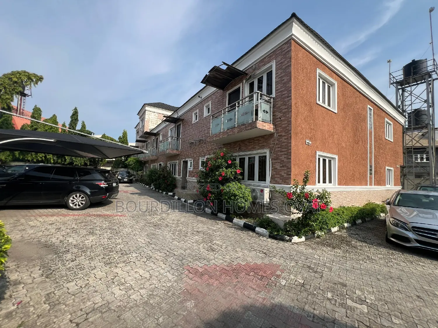 3bdrm Duplex in Lekki Phase 1 for rent in Lekki Phase 1