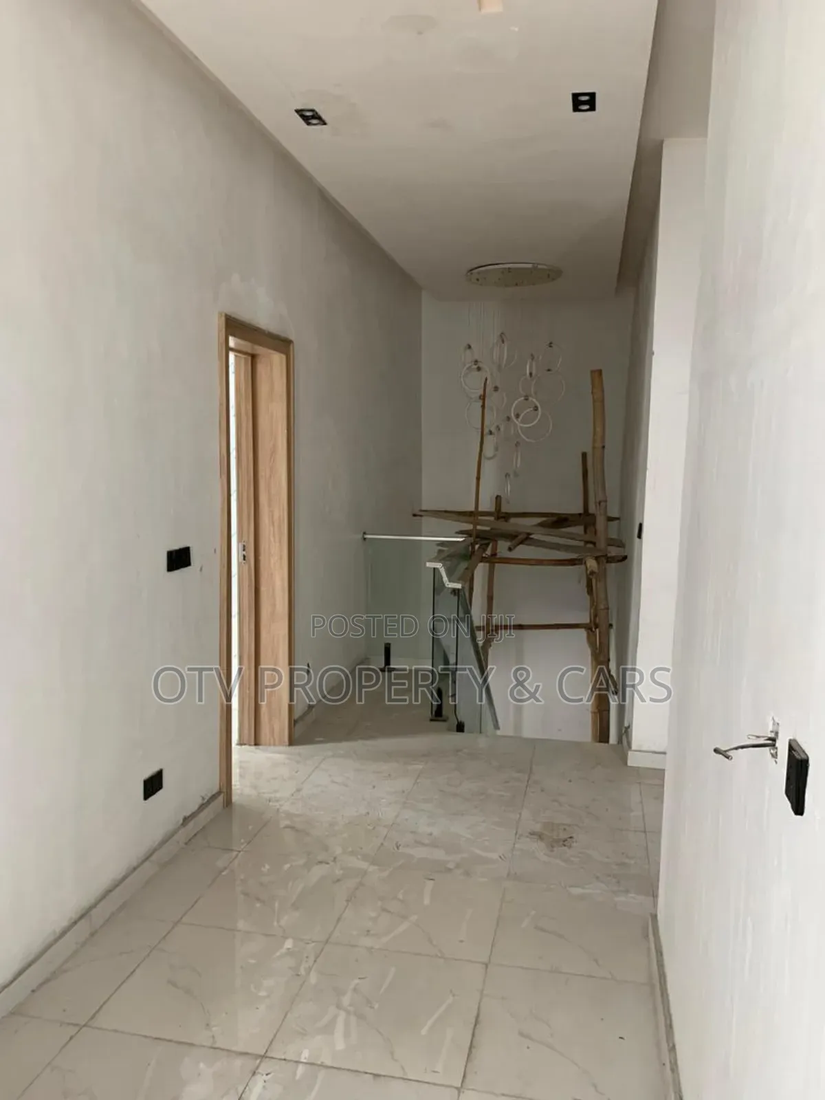 Furnished 4bdrm Duplex in Chevron for rent in Chevron