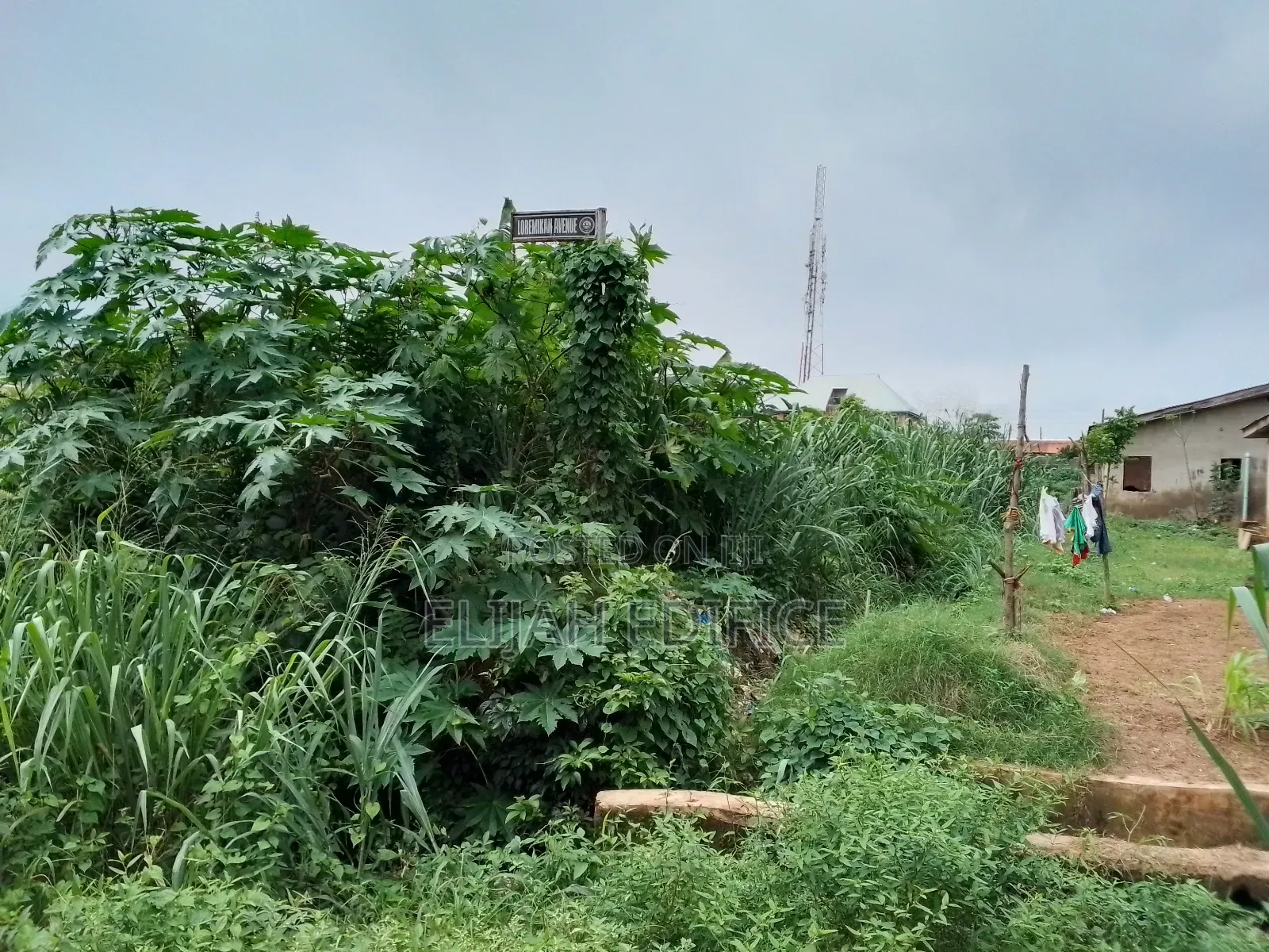 1 Full Table Plot of Land at Mowonla, Ikorodu Lagos in Ikorodu Garage