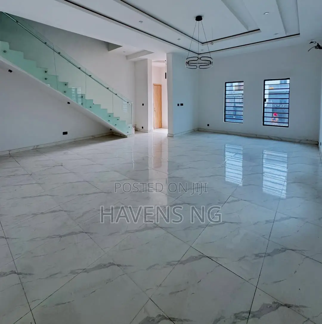 5bdrm Duplex in Ado / Ajah for sale in Ado / Ajah