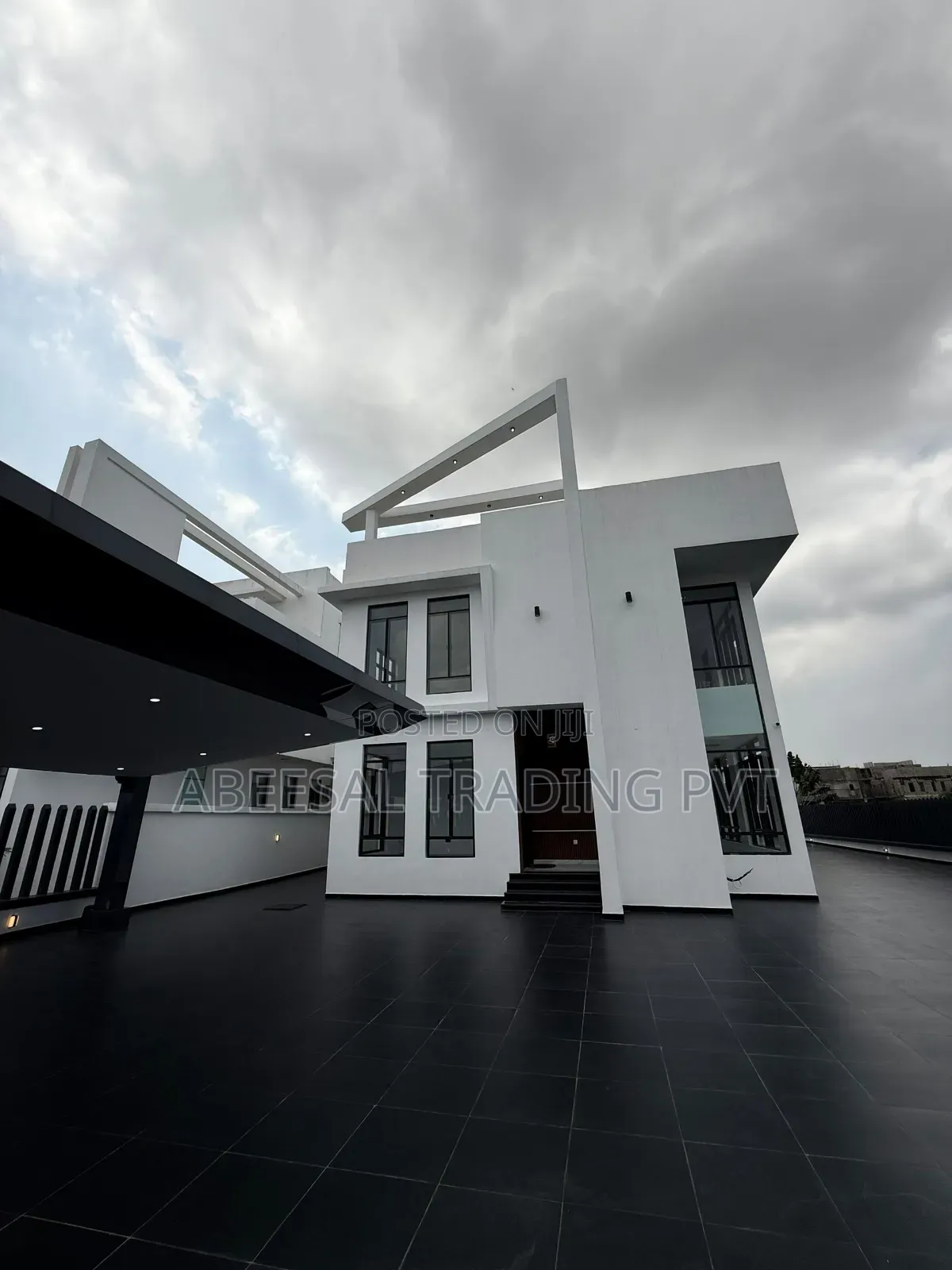 5bdrm Duplex in Pinnock Beach Estate, Lekki for sale in Lekki