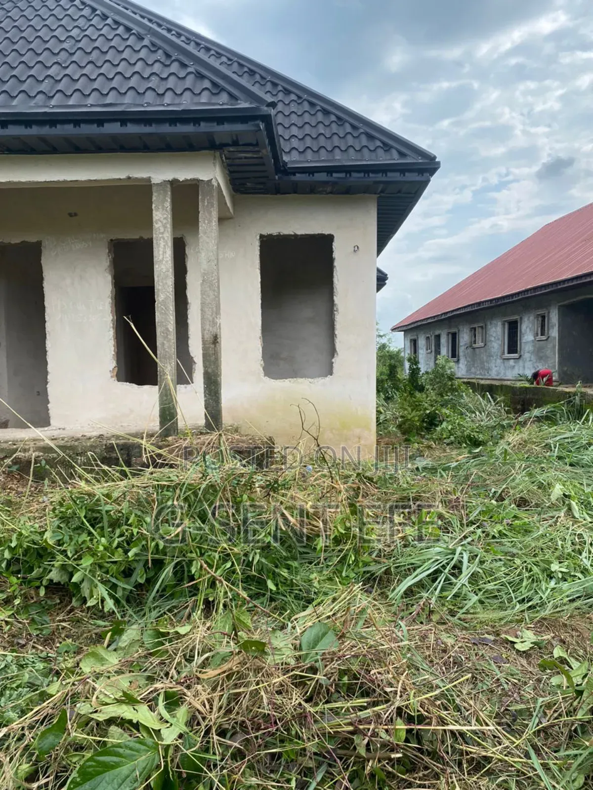 6bdrm Block of Flats in Ekehuan Barracks, Benin City for sale in Benin City