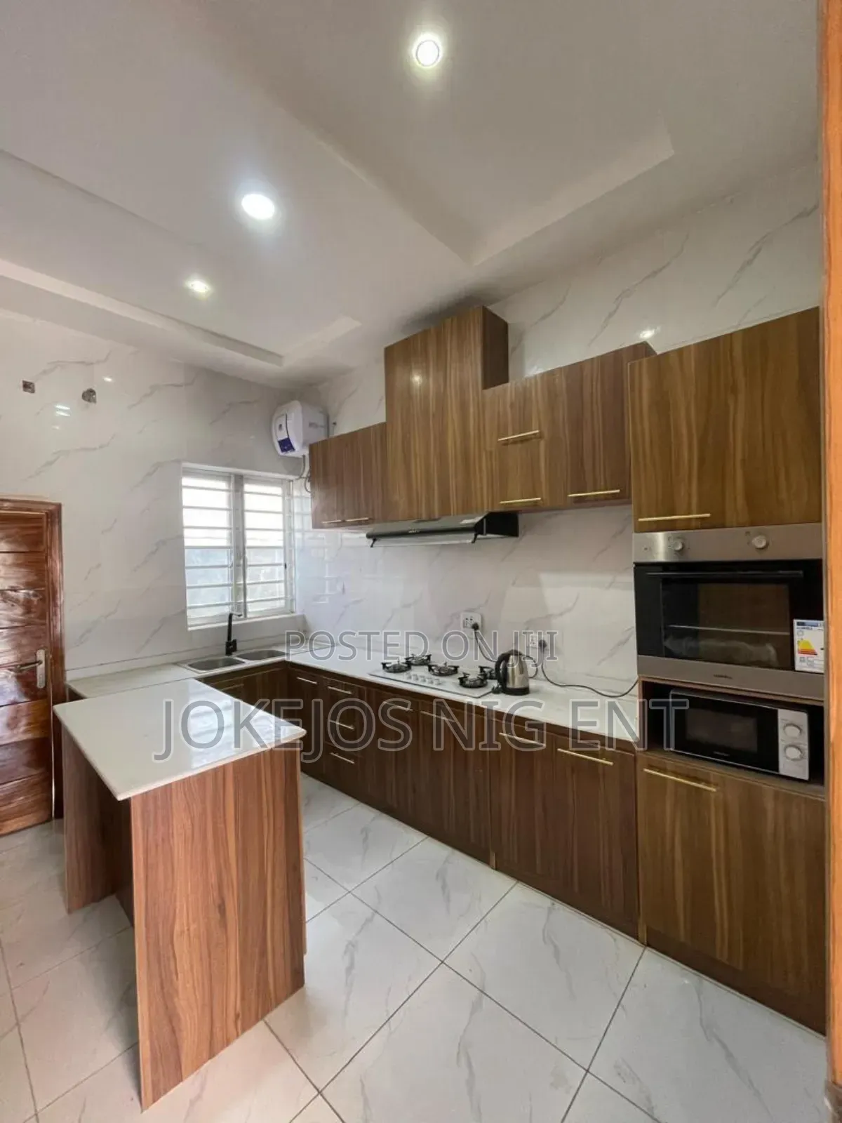 4bdrm Townhouse/Terrace in Mobile Road Ajah for sale in Ajah