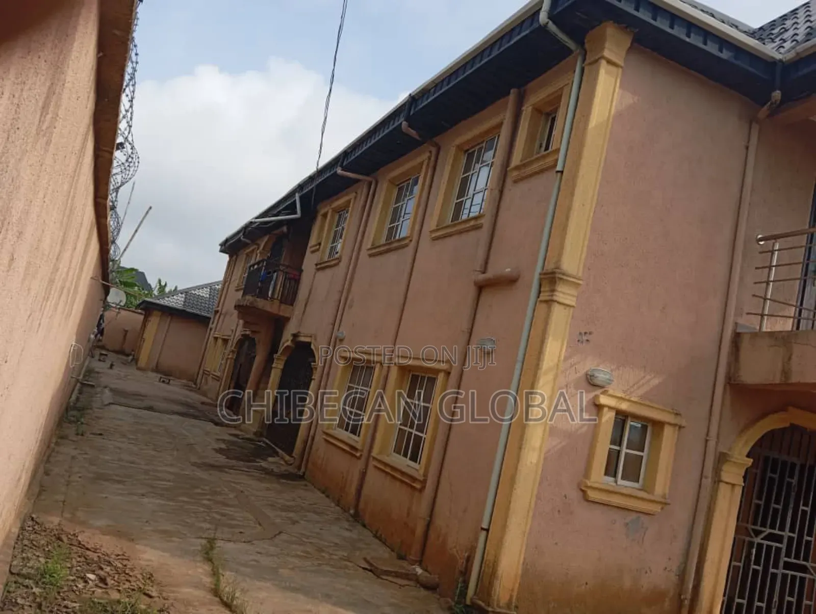 16bdrm Block of Flats in Apapa for sale in Apapa