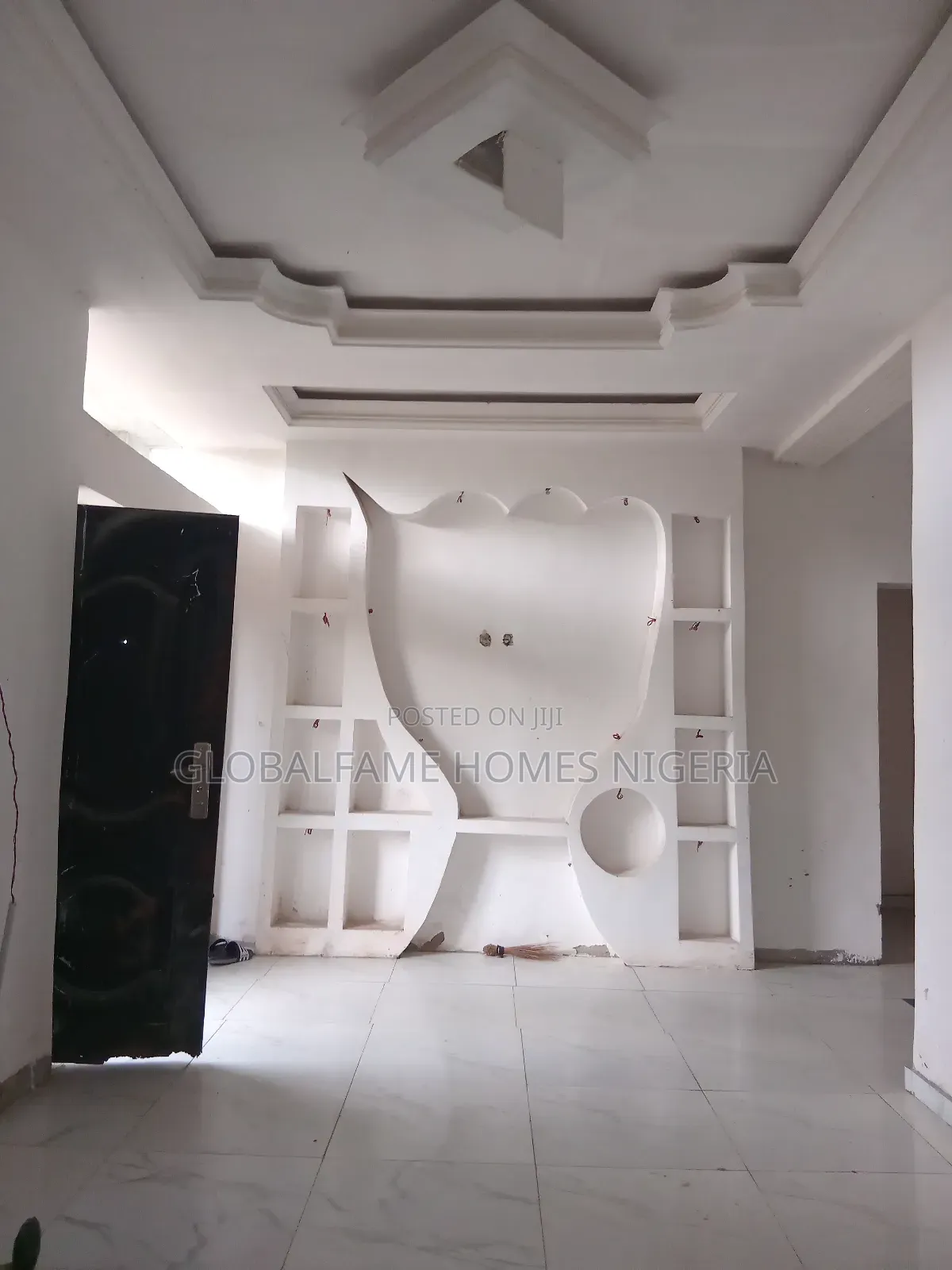 20bdrm Block of Flats in Golf Lakowe for sale in Lakowe