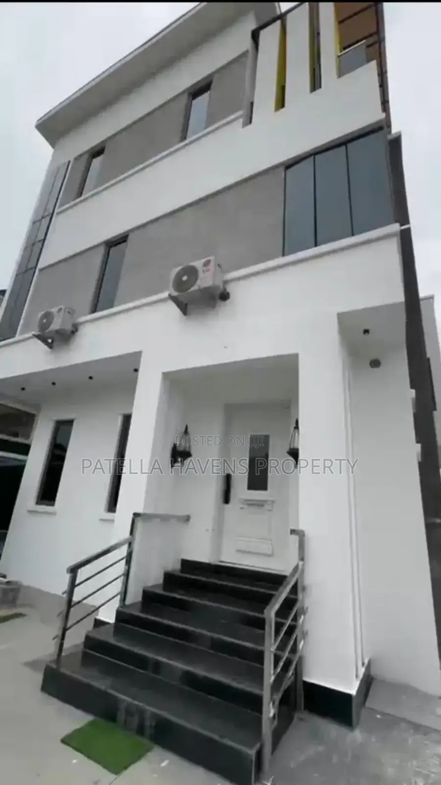 3bdrm Duplex in Dawaki for sale in Dawaki