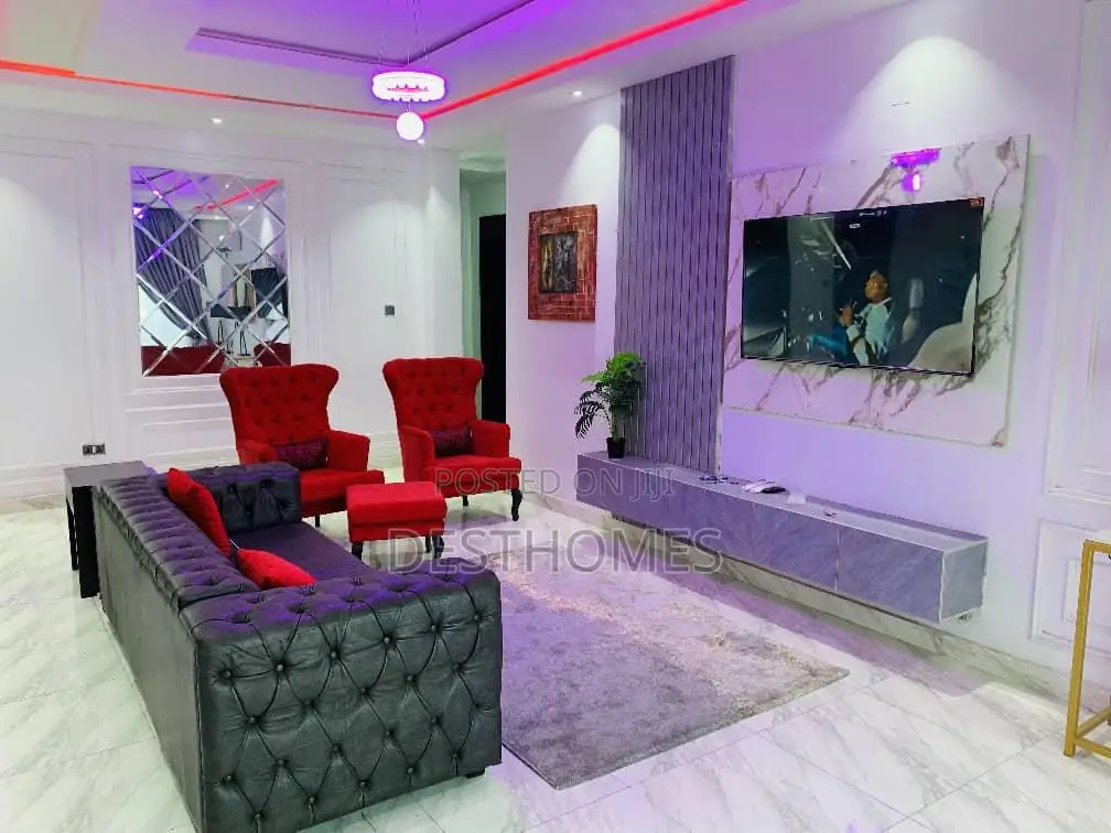 Luxurious 2bedroom at Ikeja Gra in Ikeja GRA