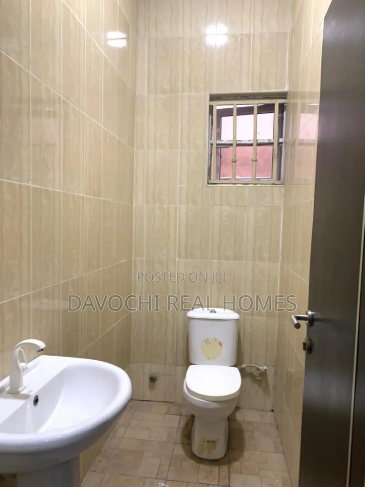 4bdrm Duplex in Ikota Vill Estate, Lekki for rent in Lekki