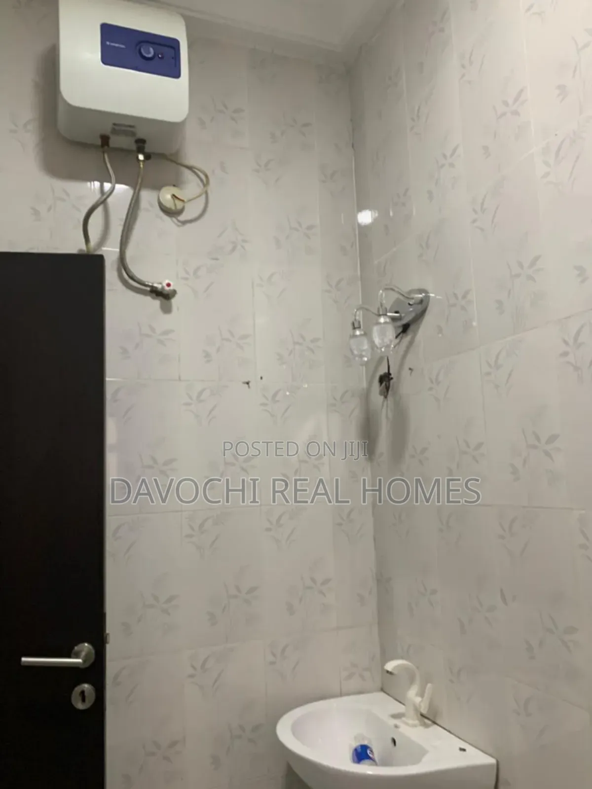 4bdrm Duplex in Ikota Vill Estate, Lekki for rent in Lekki