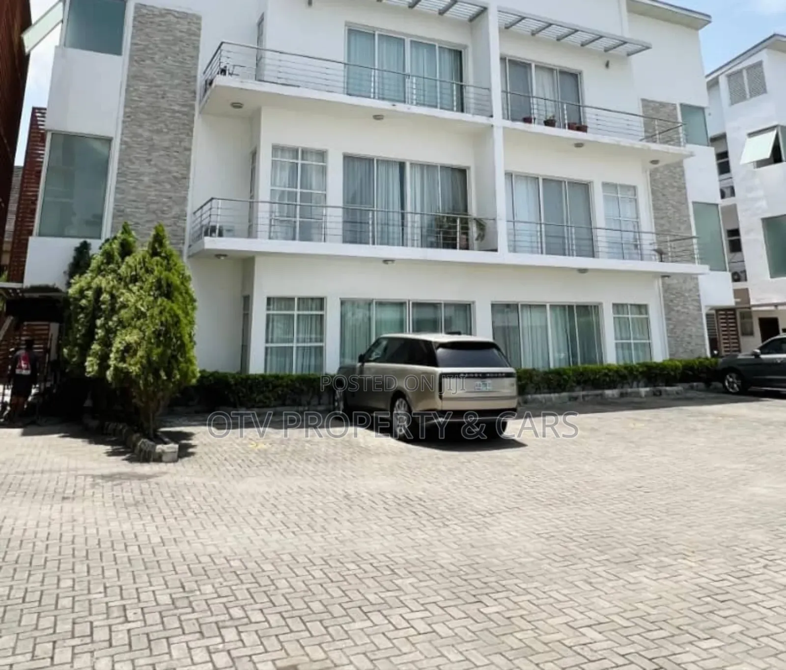 Furnished 3bdrm Apartment in Banana Island for sale in Banana Island