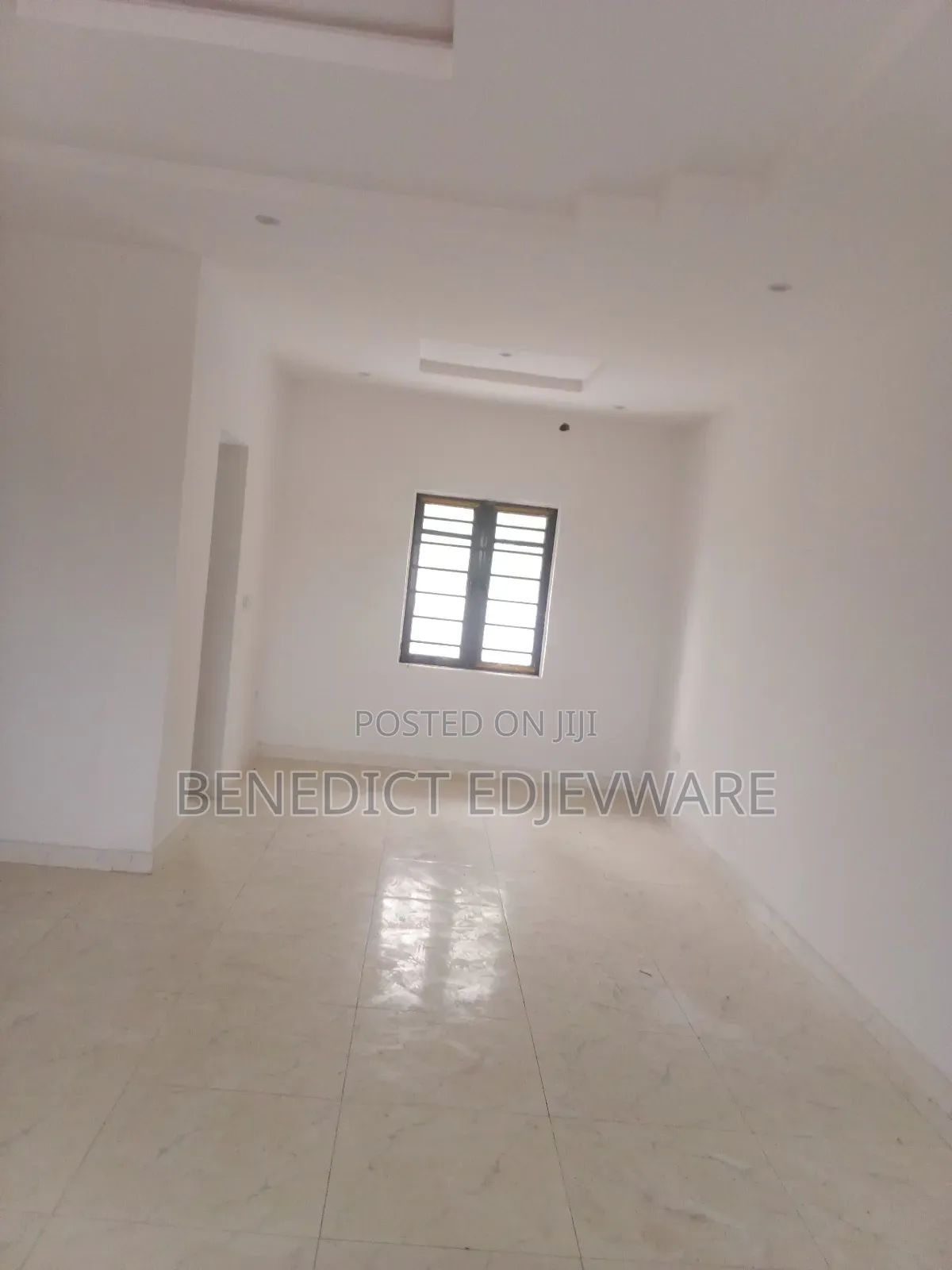 3bdrm Bungalow in Peak Park New Road for rent in Awoyaya