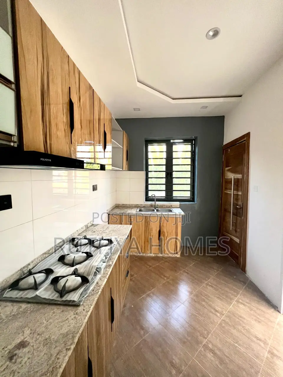 2bdrm Block of Flats in Ivana Estate, Lekki Phase 1 for sale in Lekki Phase 1
