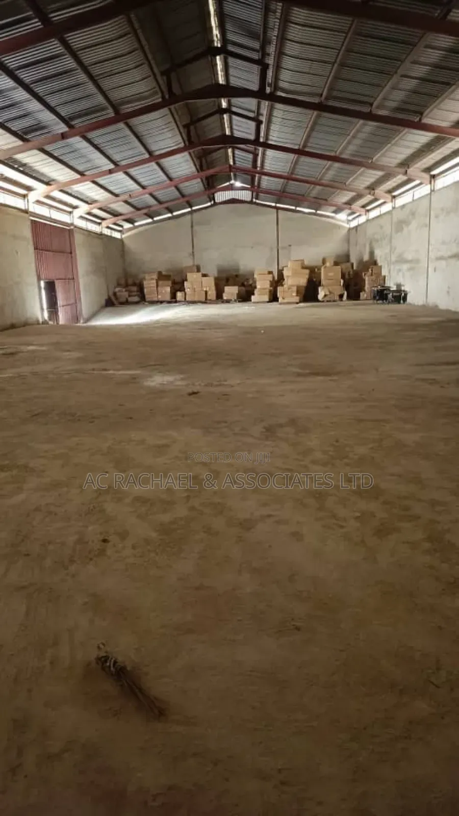 1000sqm Warehouse for Rent at Amuwo Odofin in Amuwo-Odofin