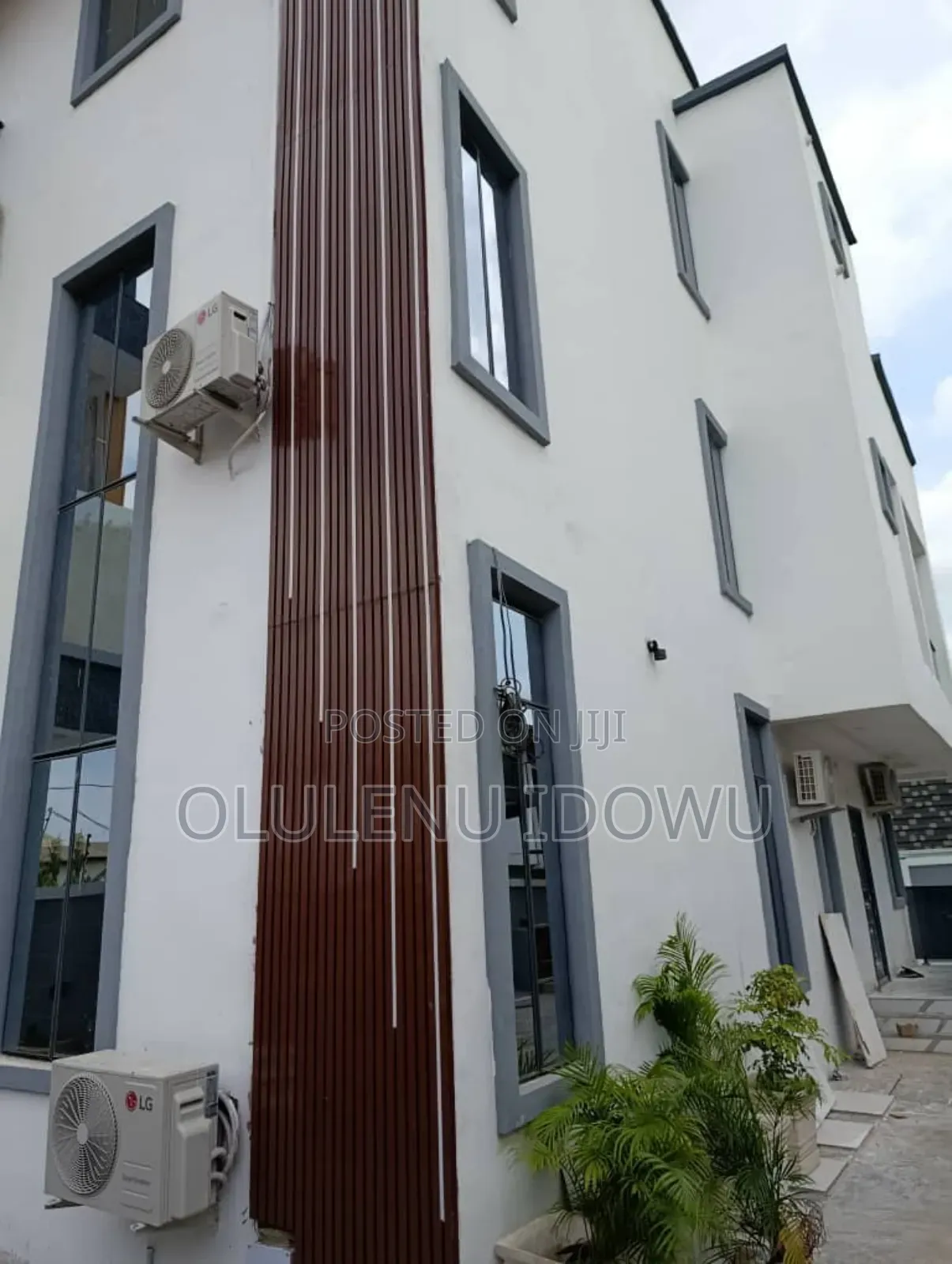 Furnished 4bdrm Duplex in Alimosho for sale in Alimosho