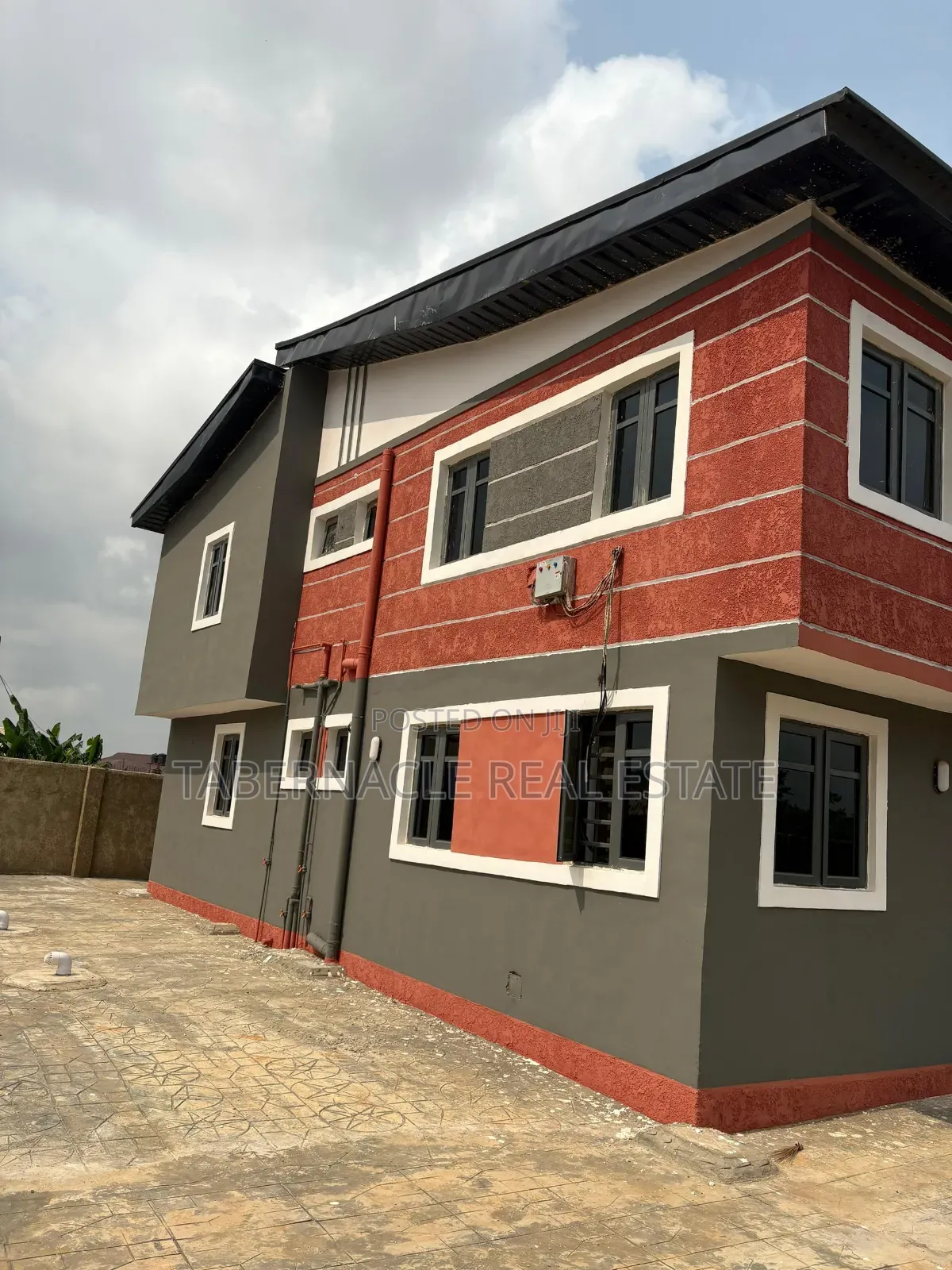 2bdrm Apartment in Eruwe, Erunwe for rent in Erunwe