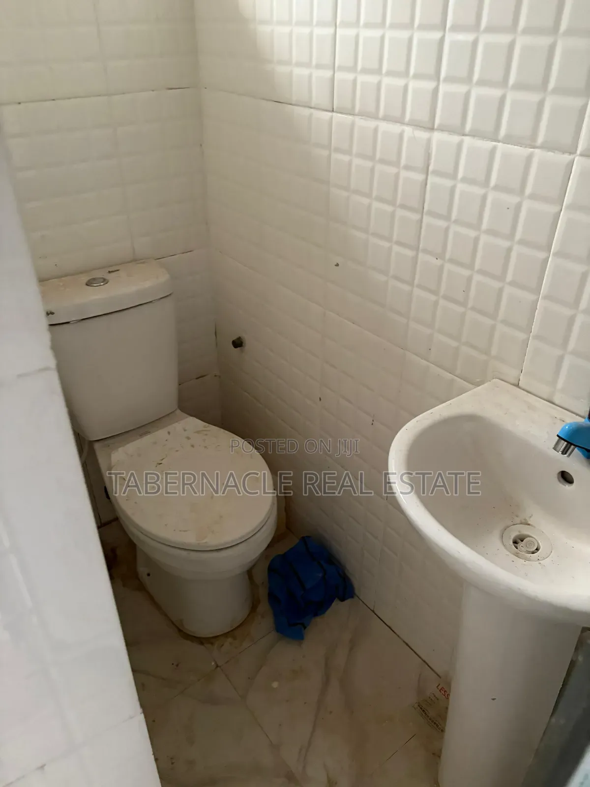 2bdrm Apartment in Eruwe, Erunwe for rent in Erunwe