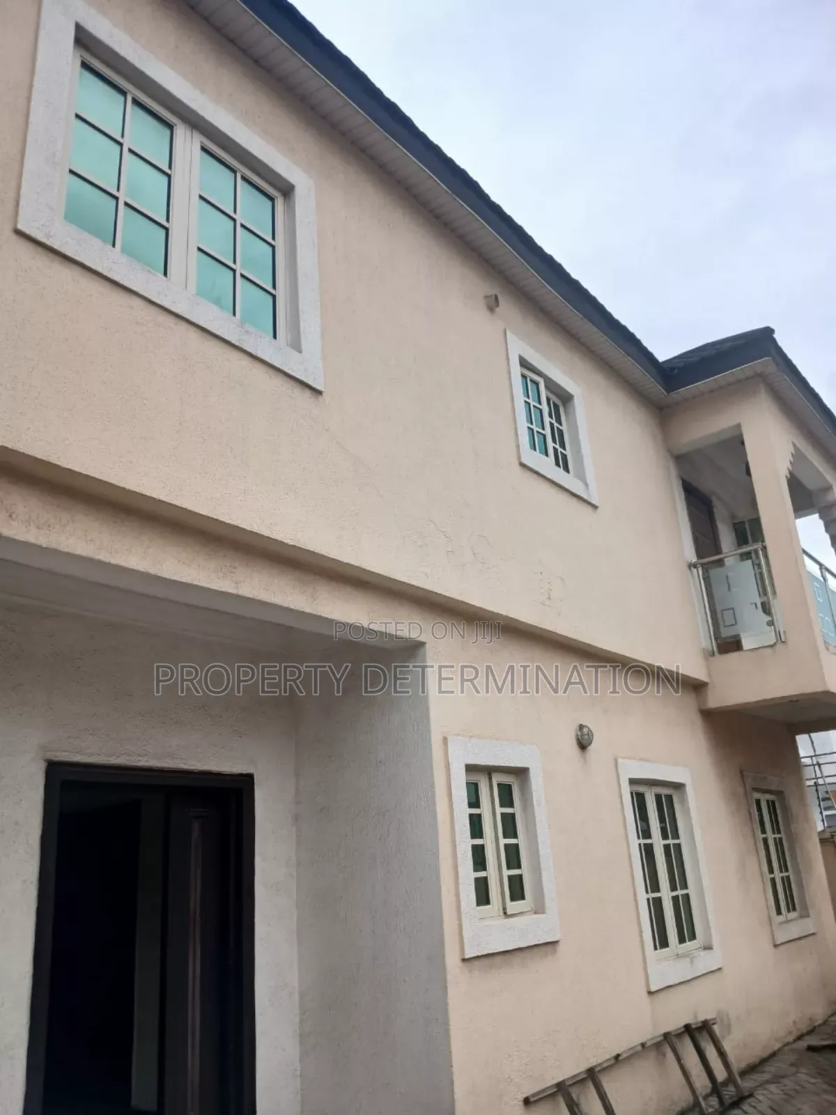 5bdrm Duplex in Omole Phase 2 for rent in Omole Phase 2