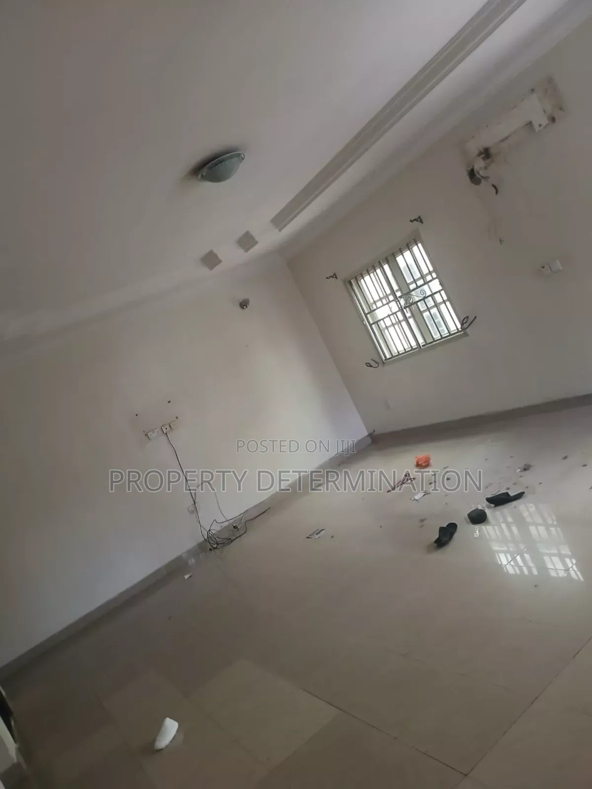5bdrm Duplex in Omole Phase 2 for rent in Omole Phase 2