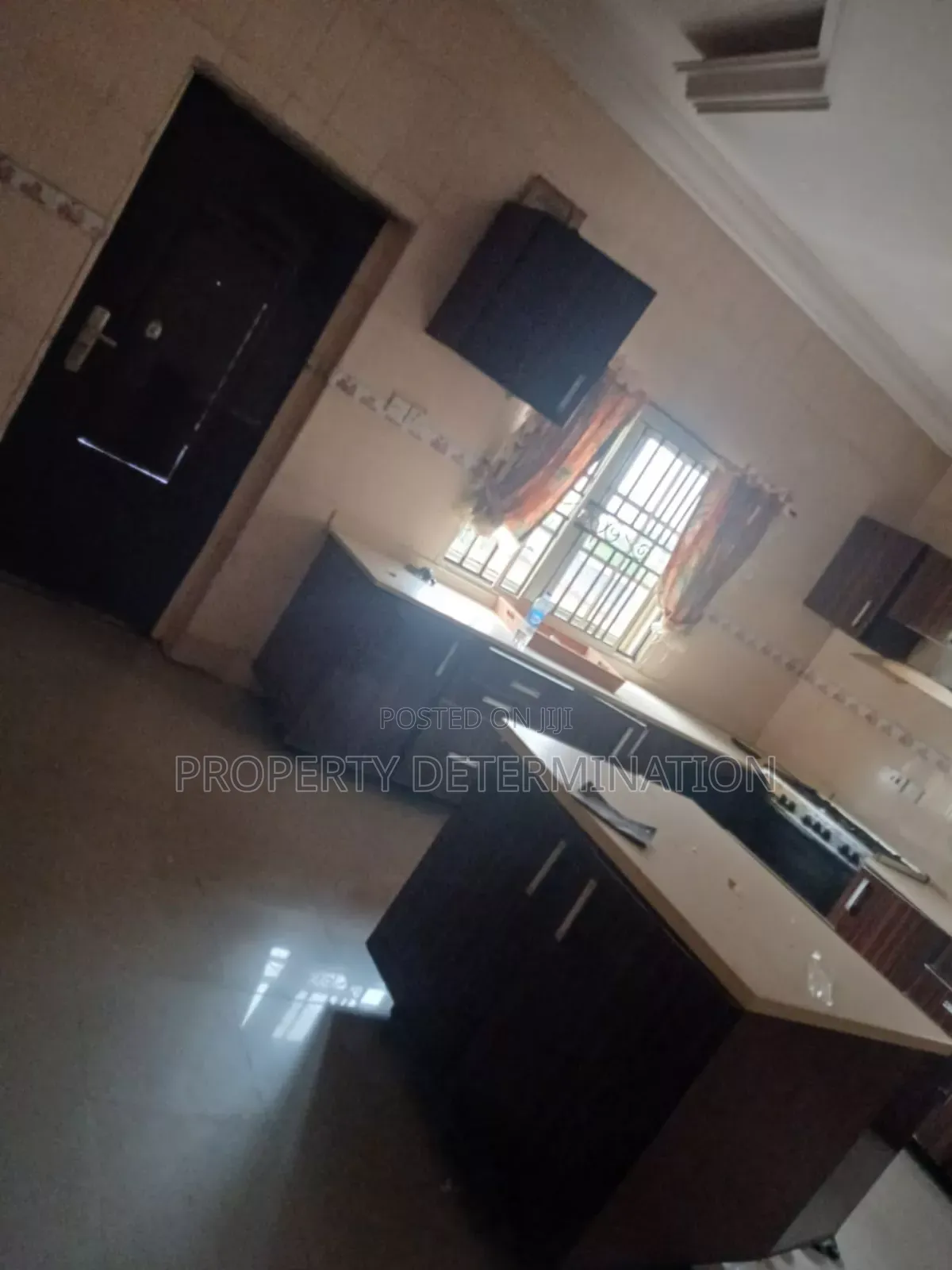 5bdrm Duplex in Omole Phase 2 for rent in Omole Phase 2