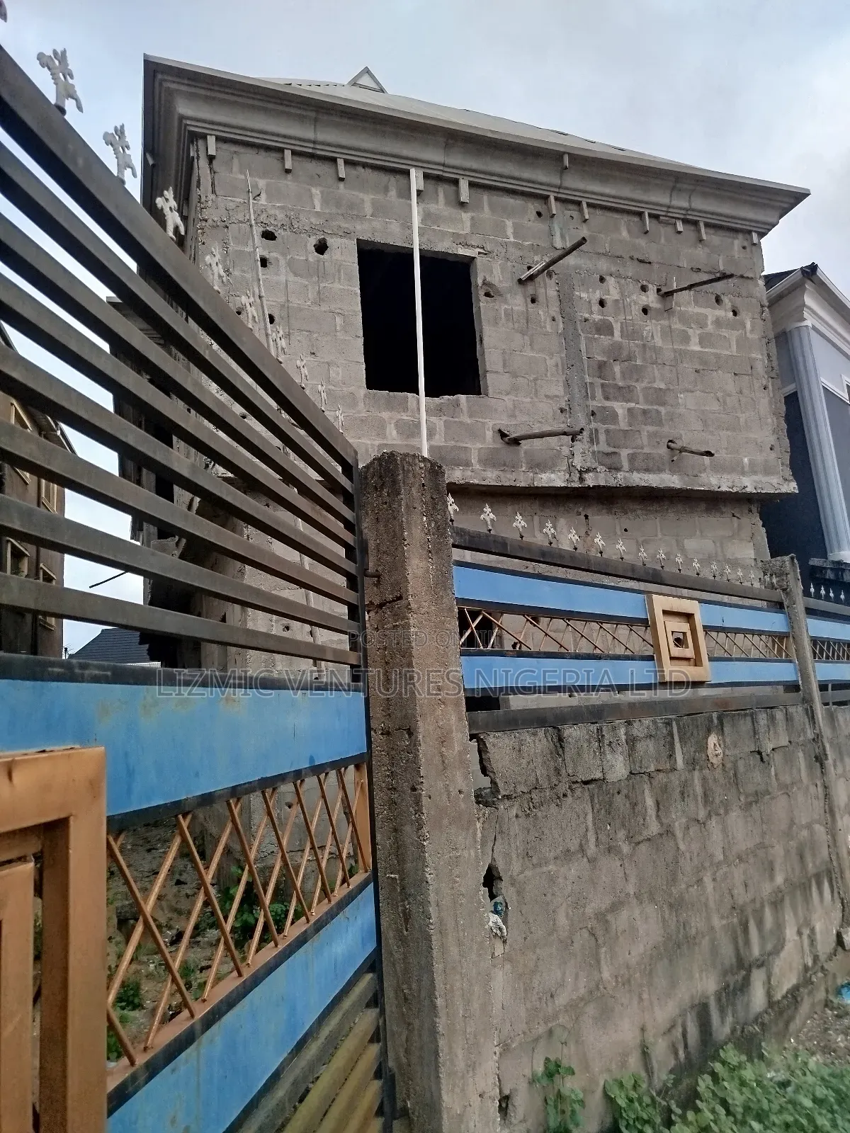 1bdrm Block of Flats in Egan, Igando / Ikotun/Igando for sale in Igando / Ikotun/Igando