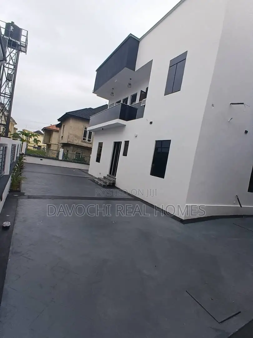 4bdrm Duplex in Shoprite, Monastery, Sangotedo for rent in Sangotedo