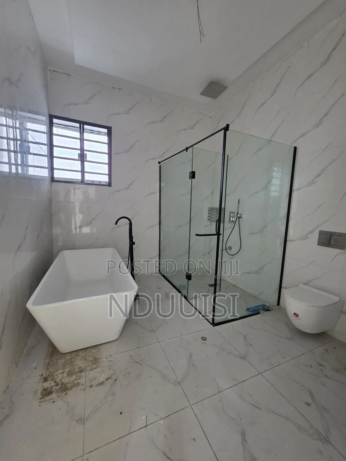 5bdrm Duplex in Ajah for sale in Ajah