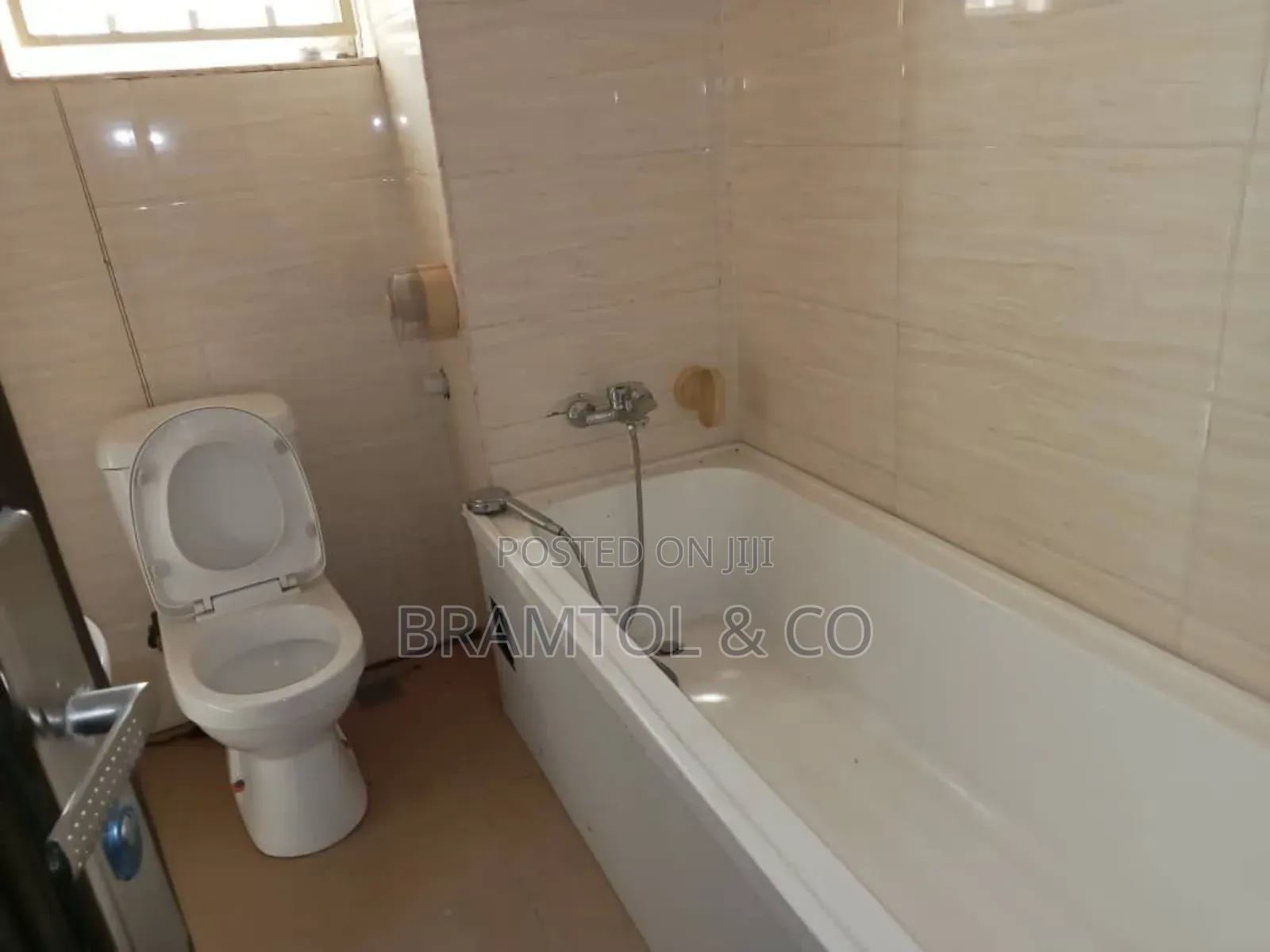 2bdrm Block of Flats in Dape for rent in Dape