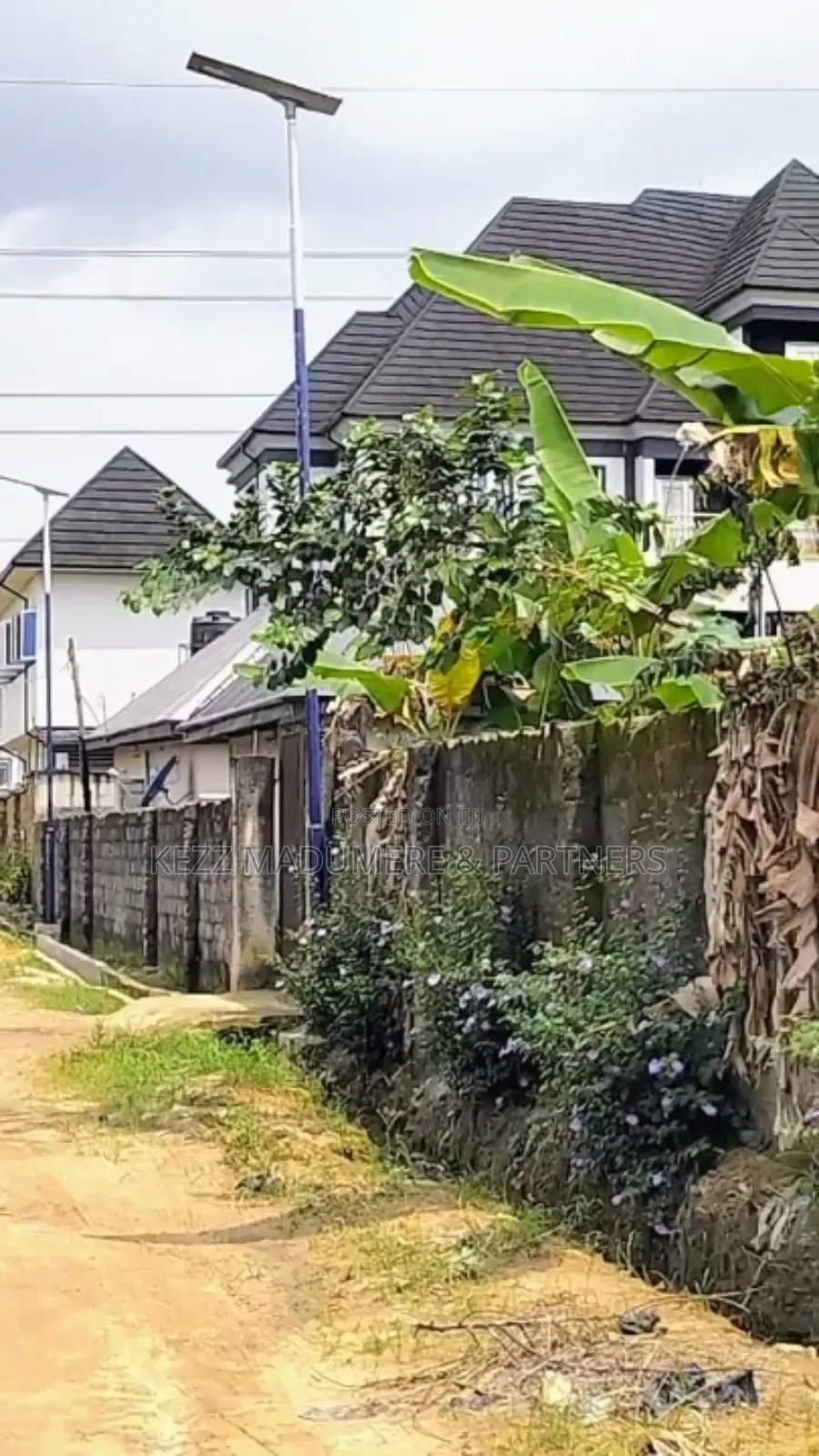 For Sale: 1 Plot at Mandela Estate, 2 Poles Off Sars Road in Rumuahalu