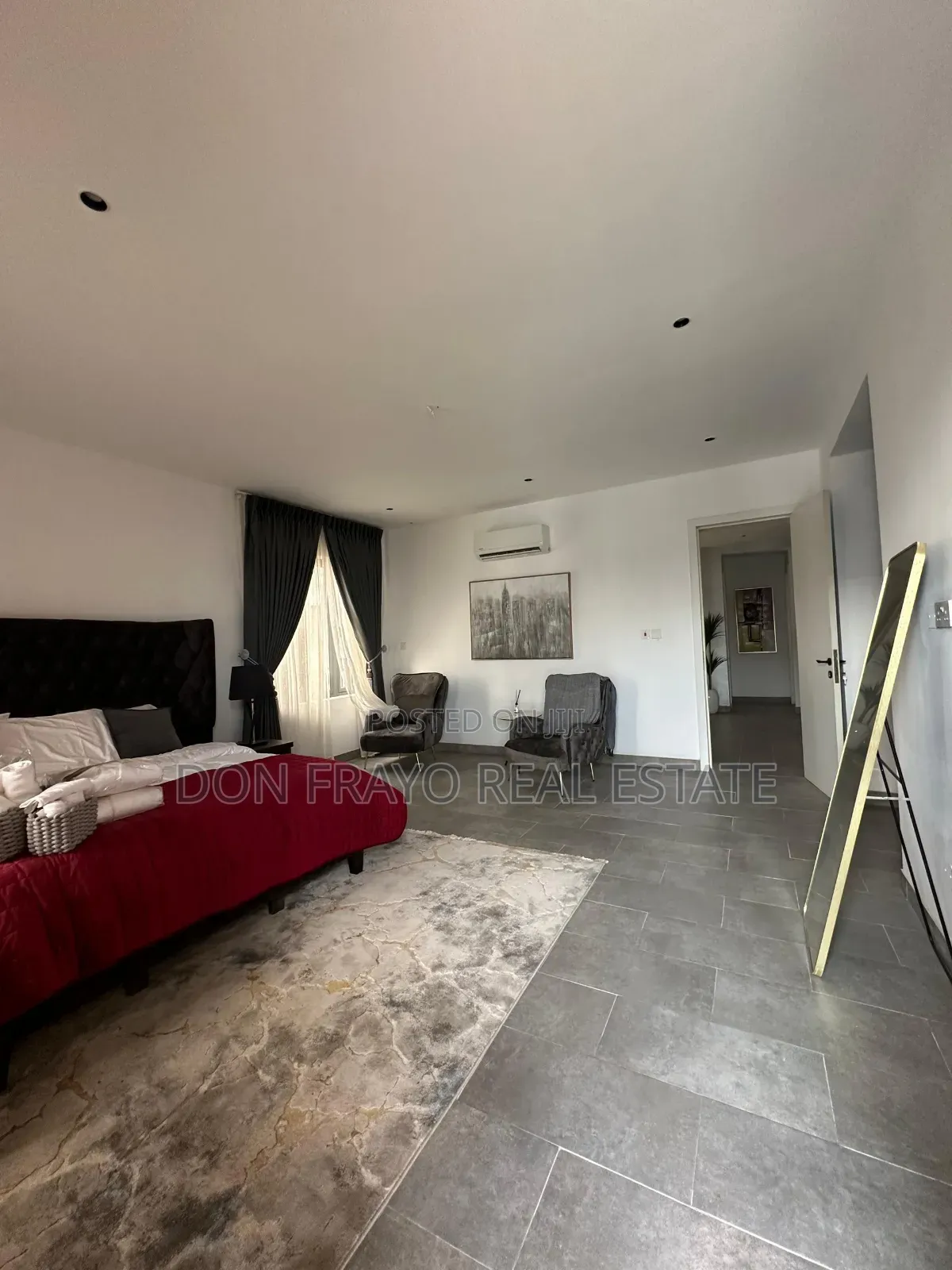 4bdrm Duplex in Jericho Estate for sale in Jericho