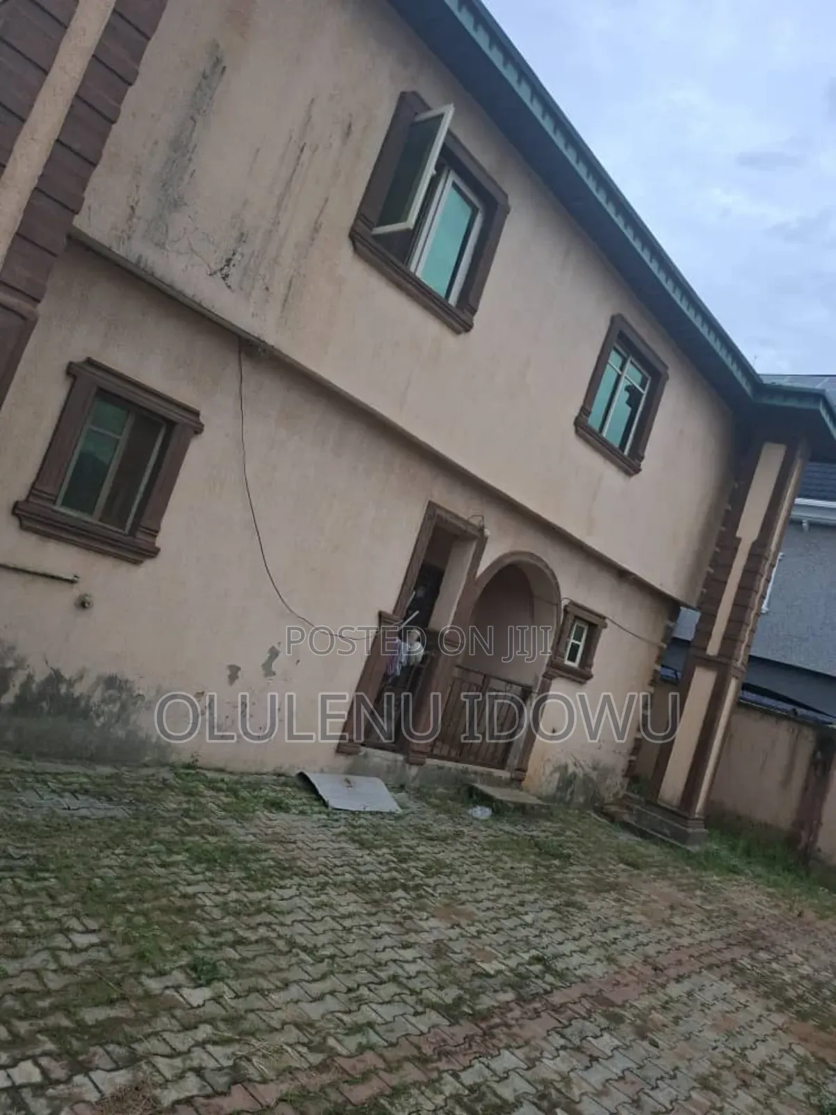 Furnished 3bdrm Block of Flats in Alimosho for sale in Alimosho
