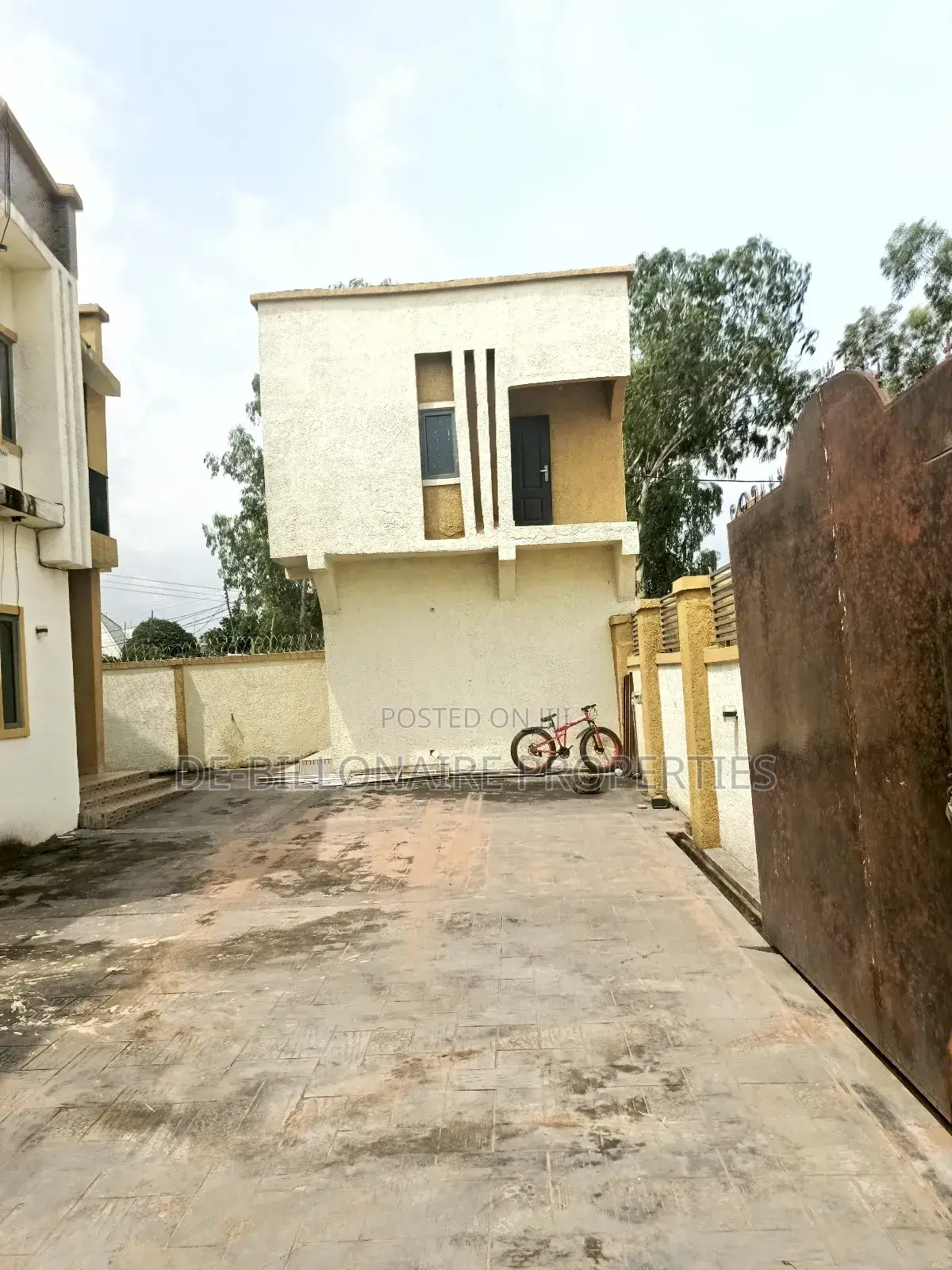 4bdrm Duplex in Prefab, Owerri for sale in Owerri