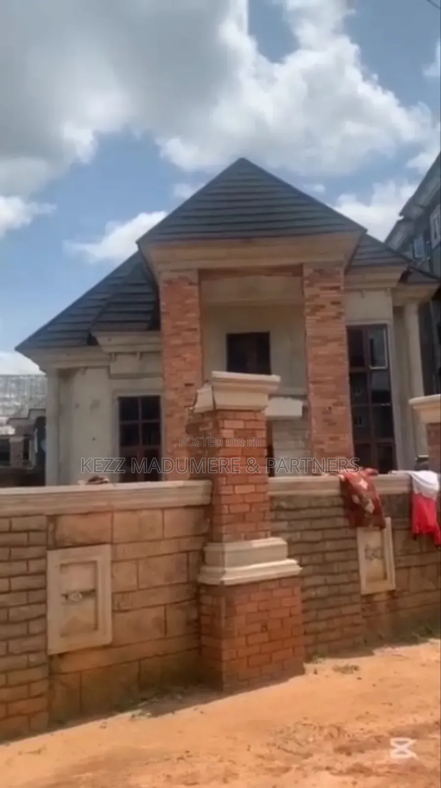 5bdrm Duplex in Umuodu Spibat Owerri for sale in Owerri