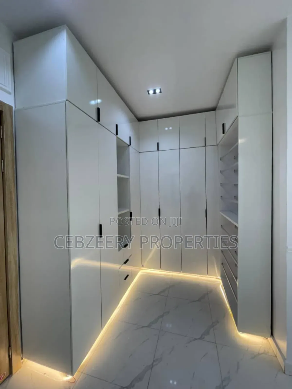 4bdrm Duplex in Lekki for sale in Lekki