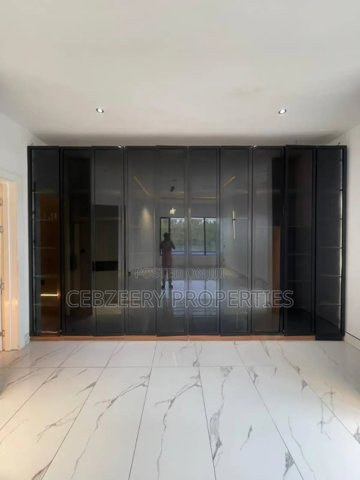 6bdrm Duplex in Lekki for sale in Lekki