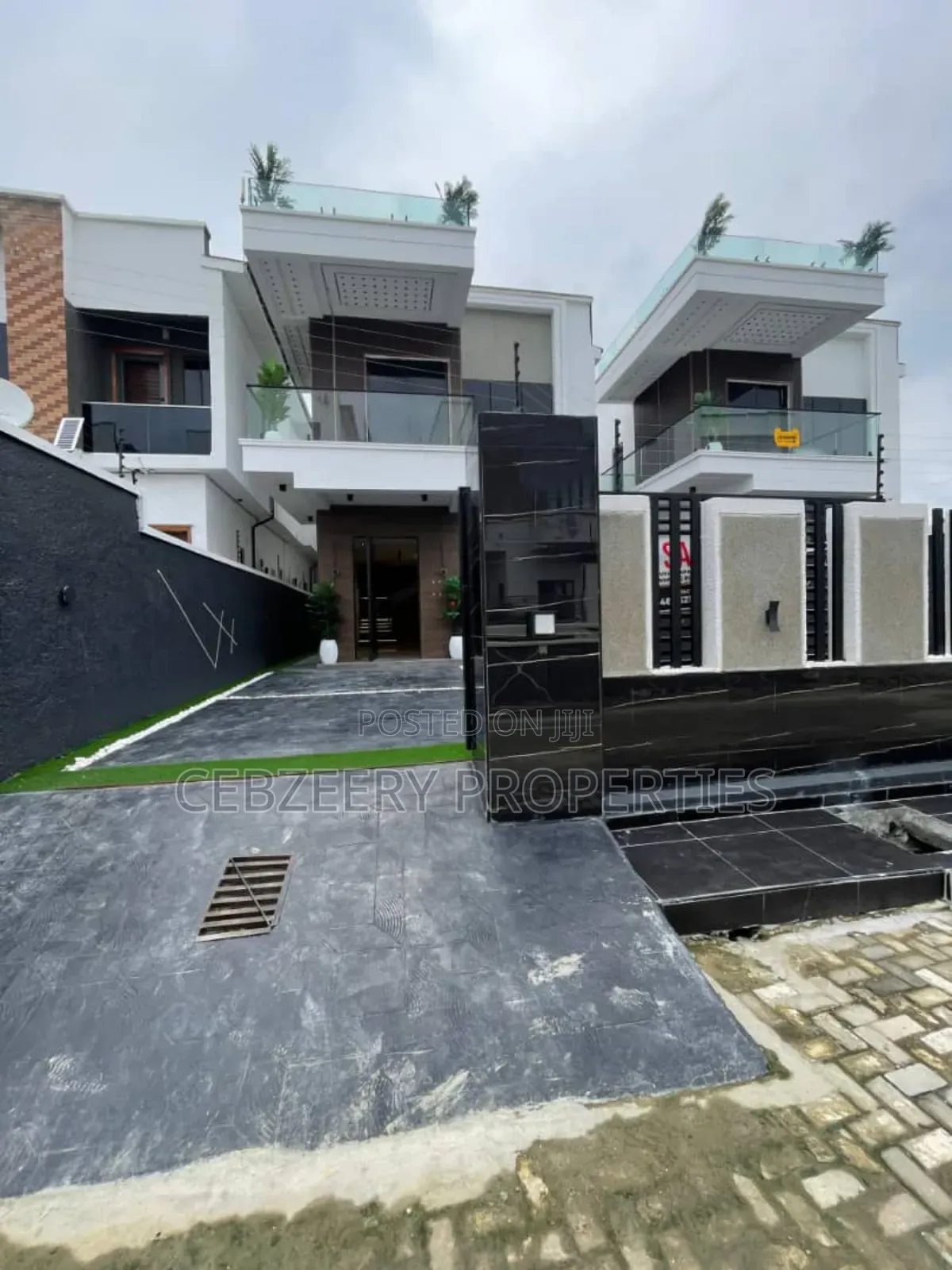 5bdrm Duplex in Ajah for sale in Ajah
