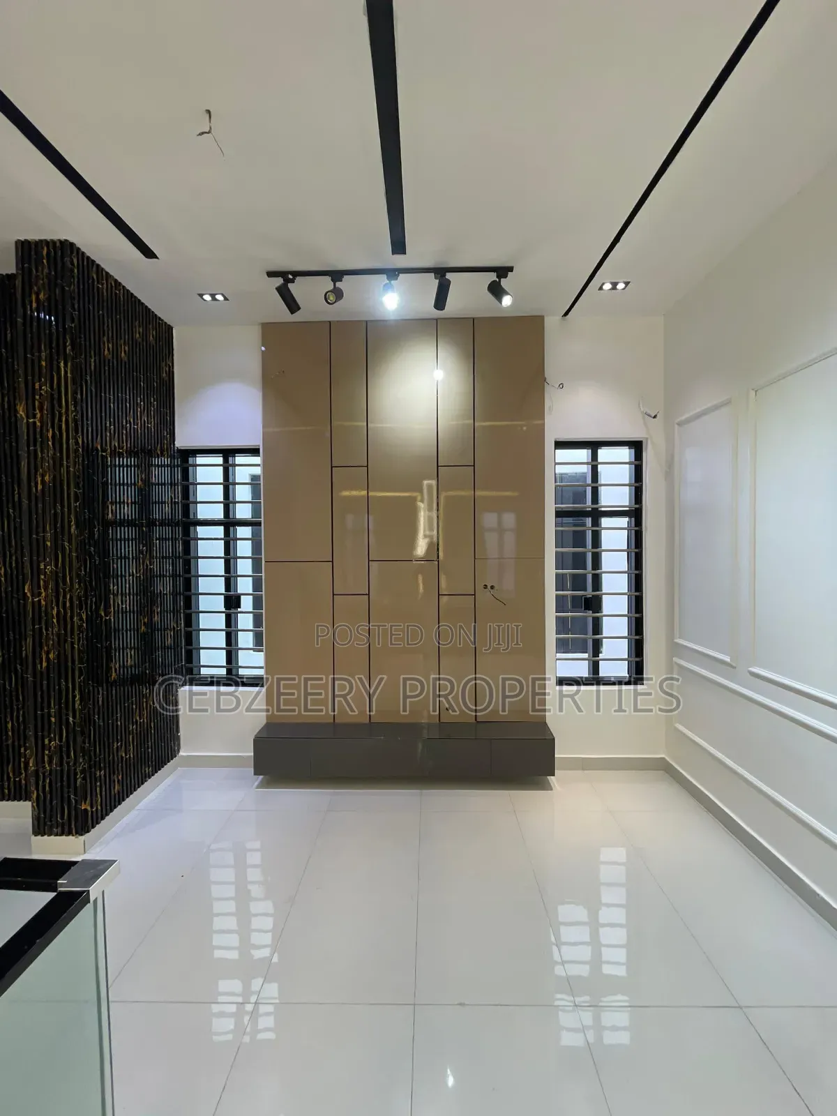 5bdrm Duplex in Ajah for sale in Ajah